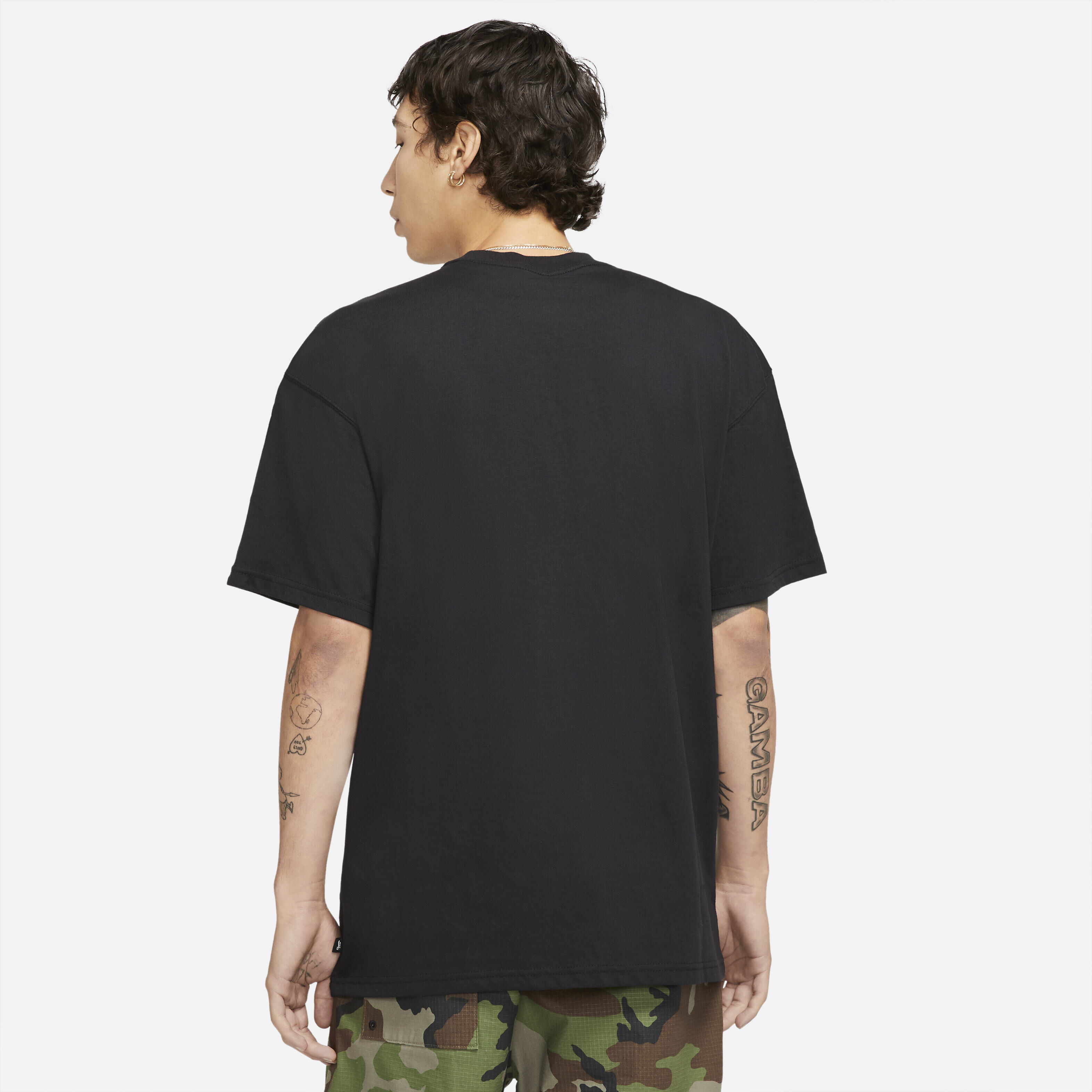 Buy Nike SB Logo Skate T-Shirt - Black/White | Nike Saudi