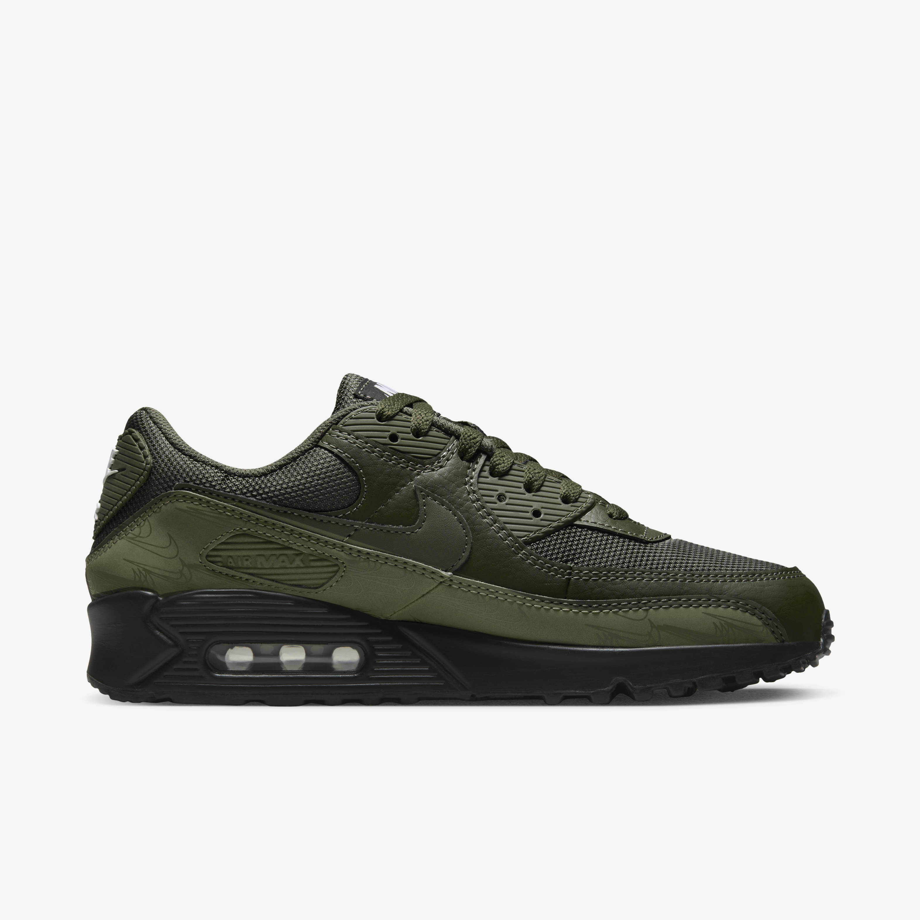 Buy Nike Air Max 90 Men s Shoes Nike Saudi Official
