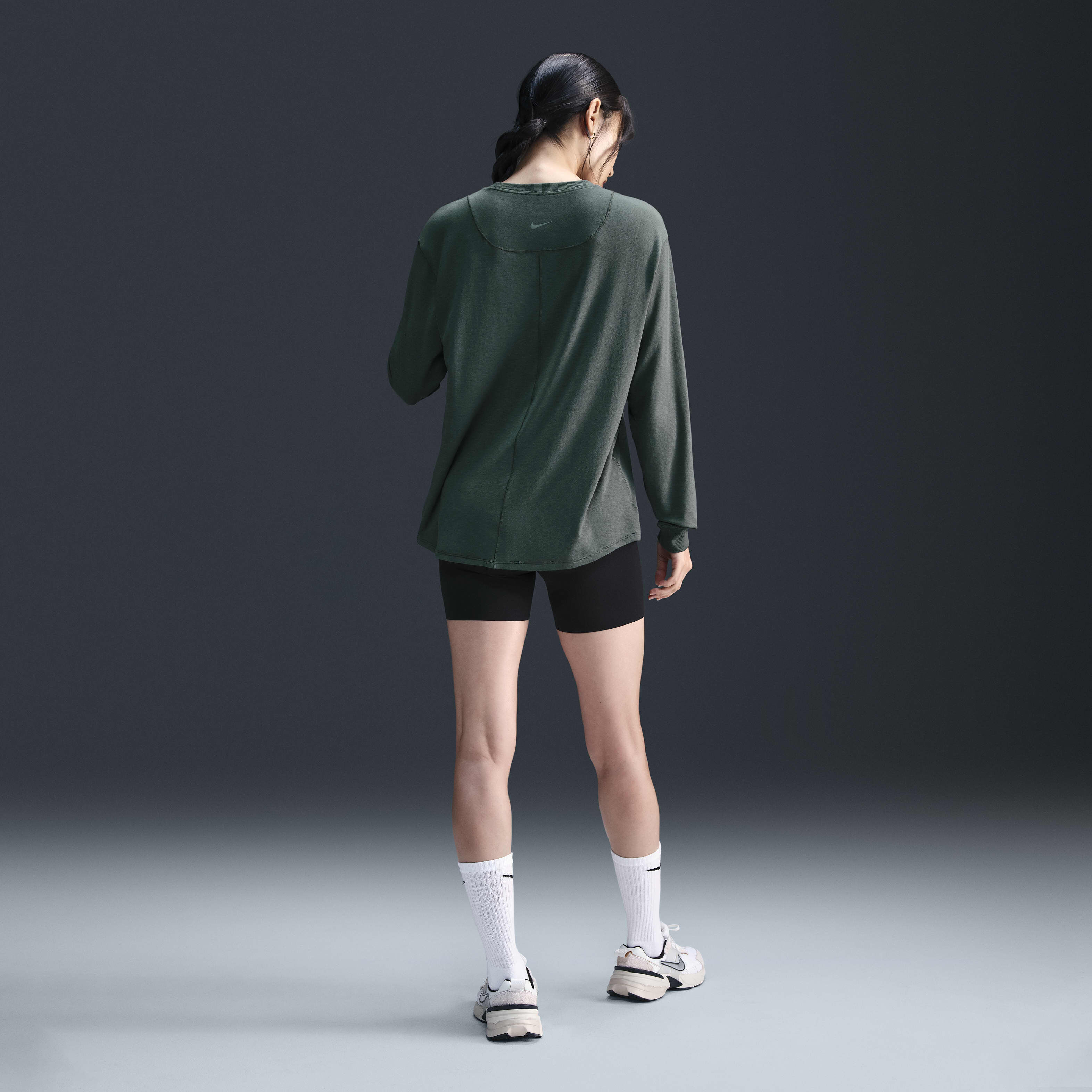 Nike One Relaxed image number 4