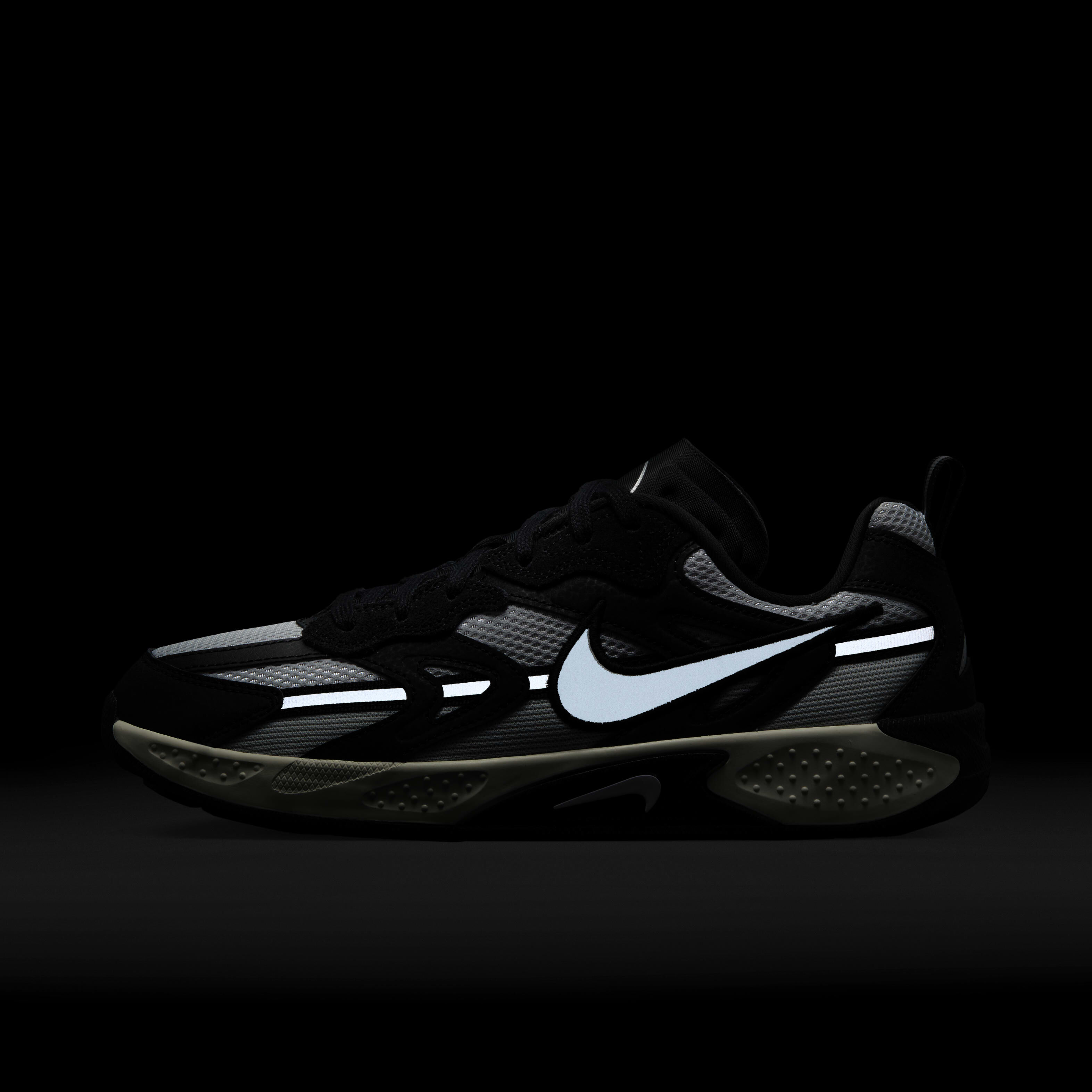 Buy Nike JAM Women s Shoes Nike Saudi Official