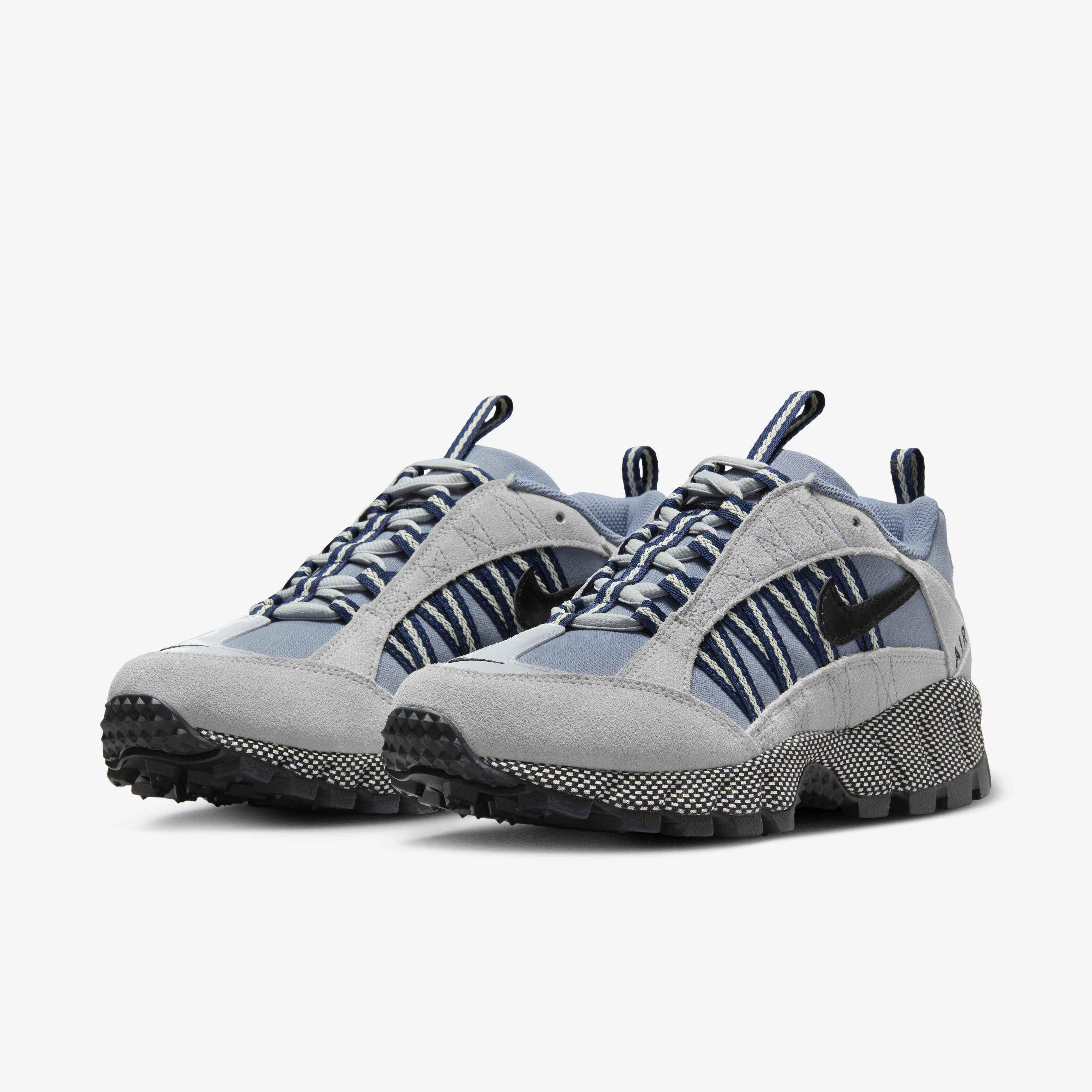 Nike Air Humara image number 4