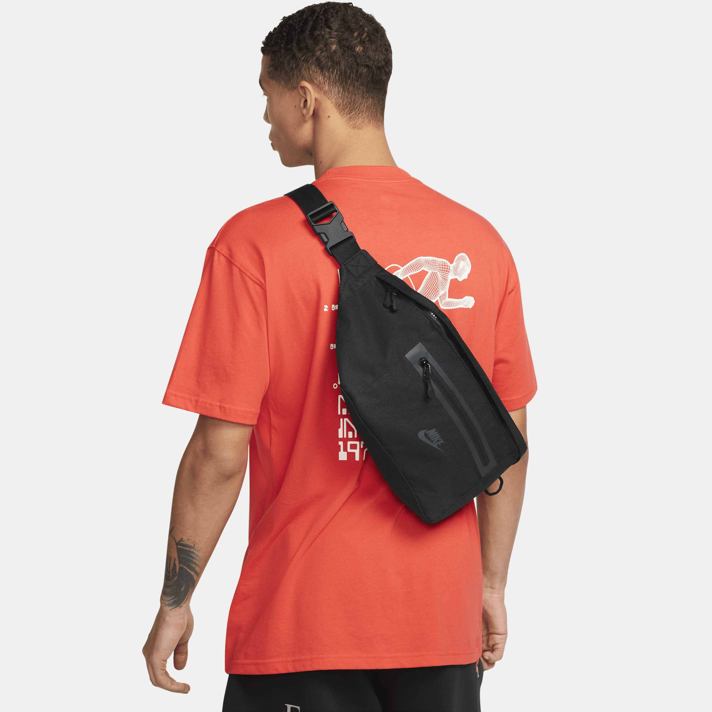 Nike tech shop hip pack red