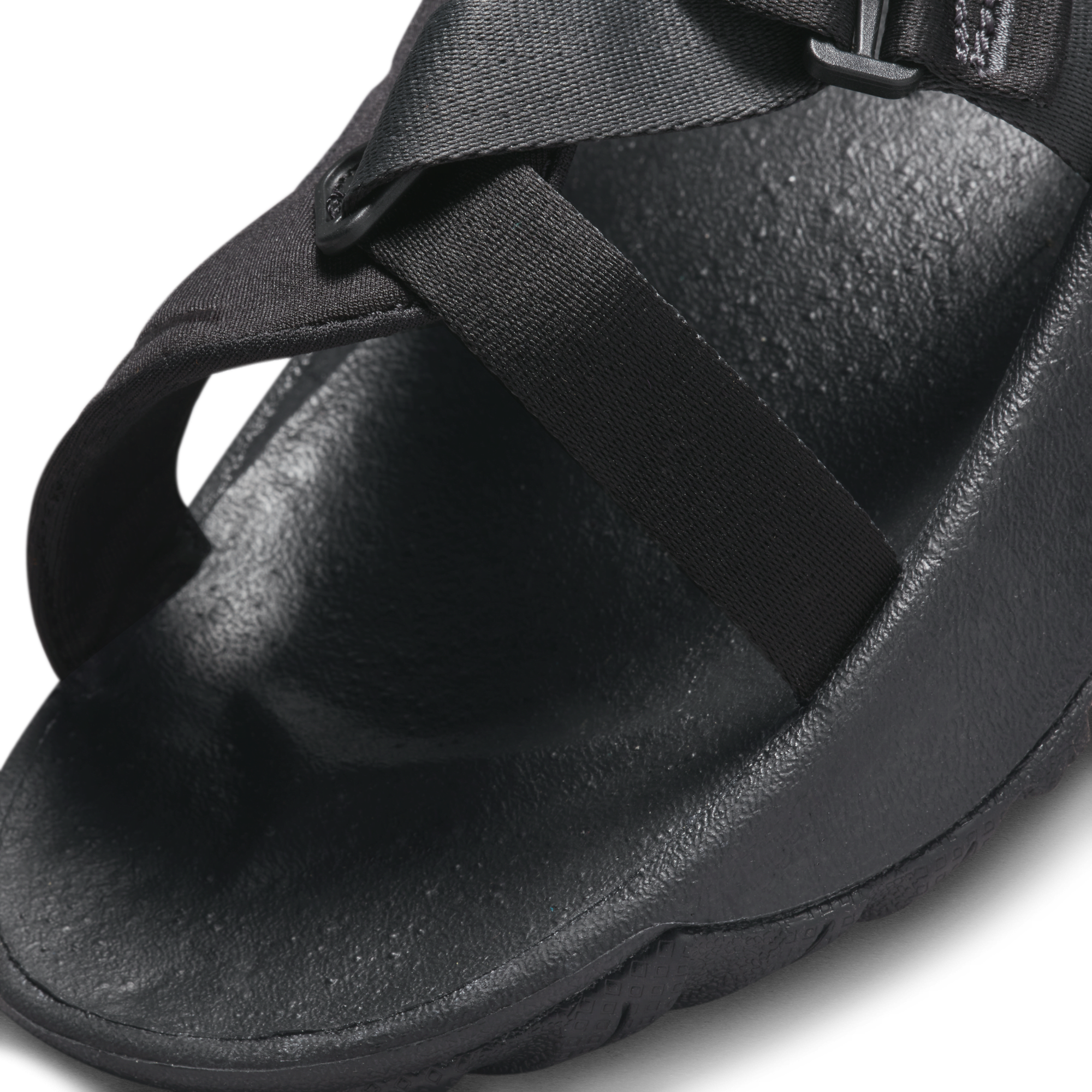 Nike best sale river sandals