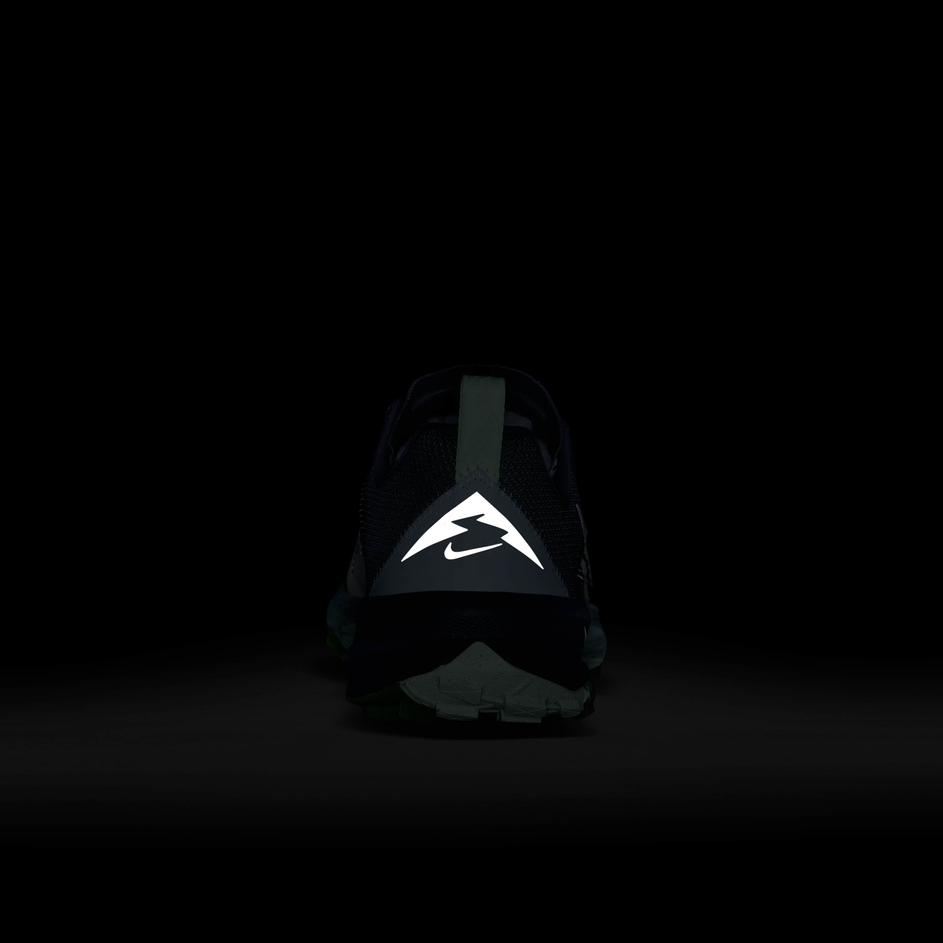 اير ماكس بولس image number 9