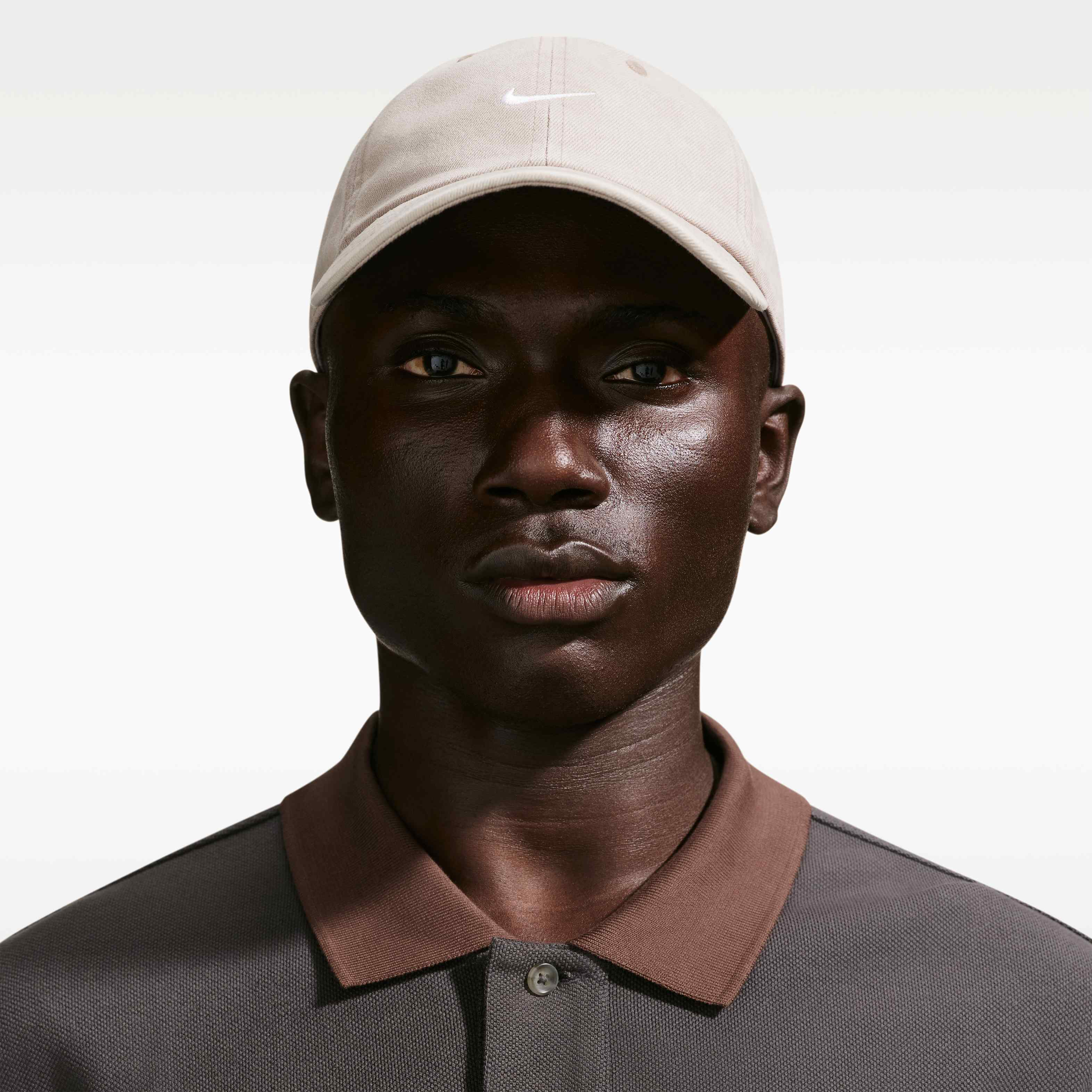 Nike Club image number 2