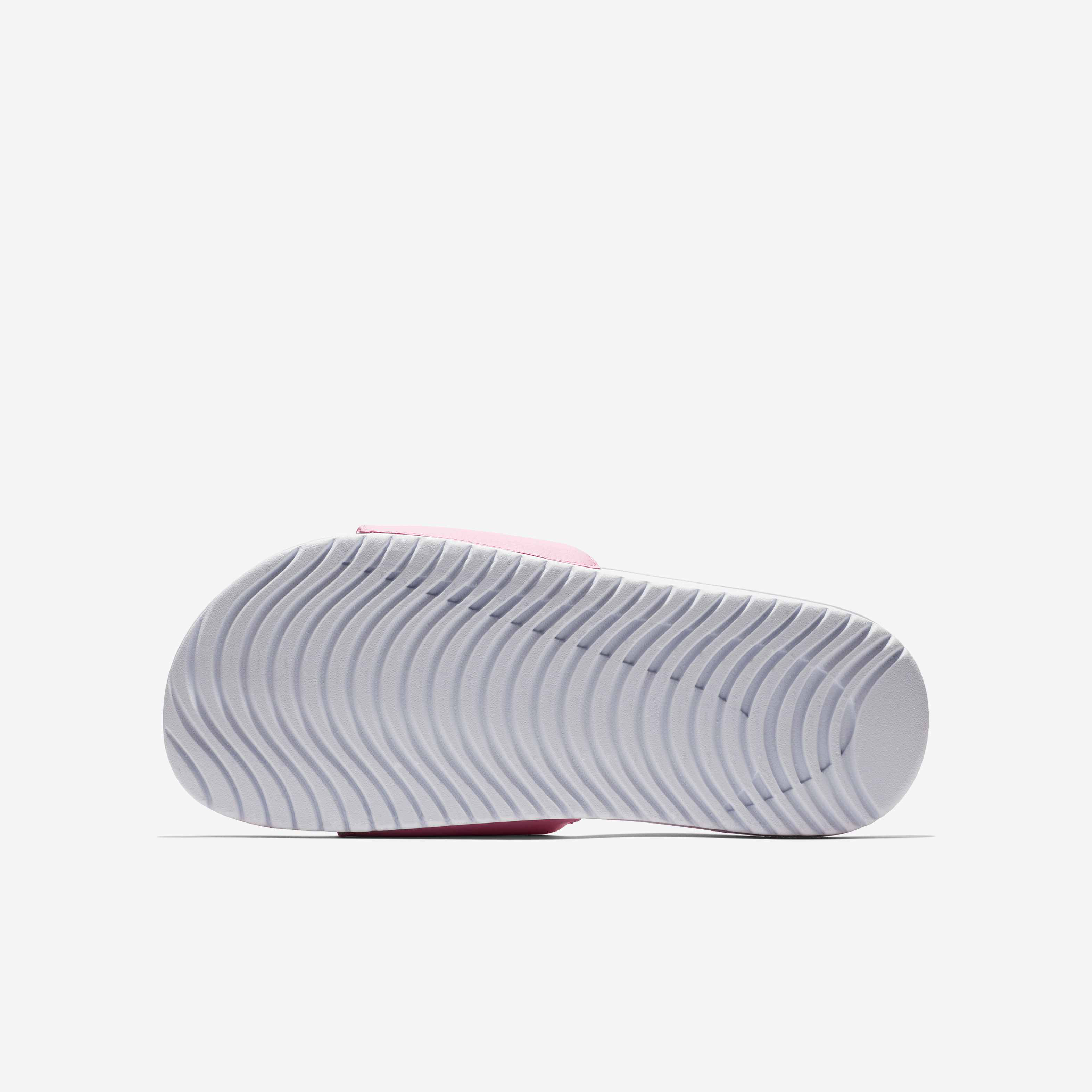 نايكي كاوا image number 1