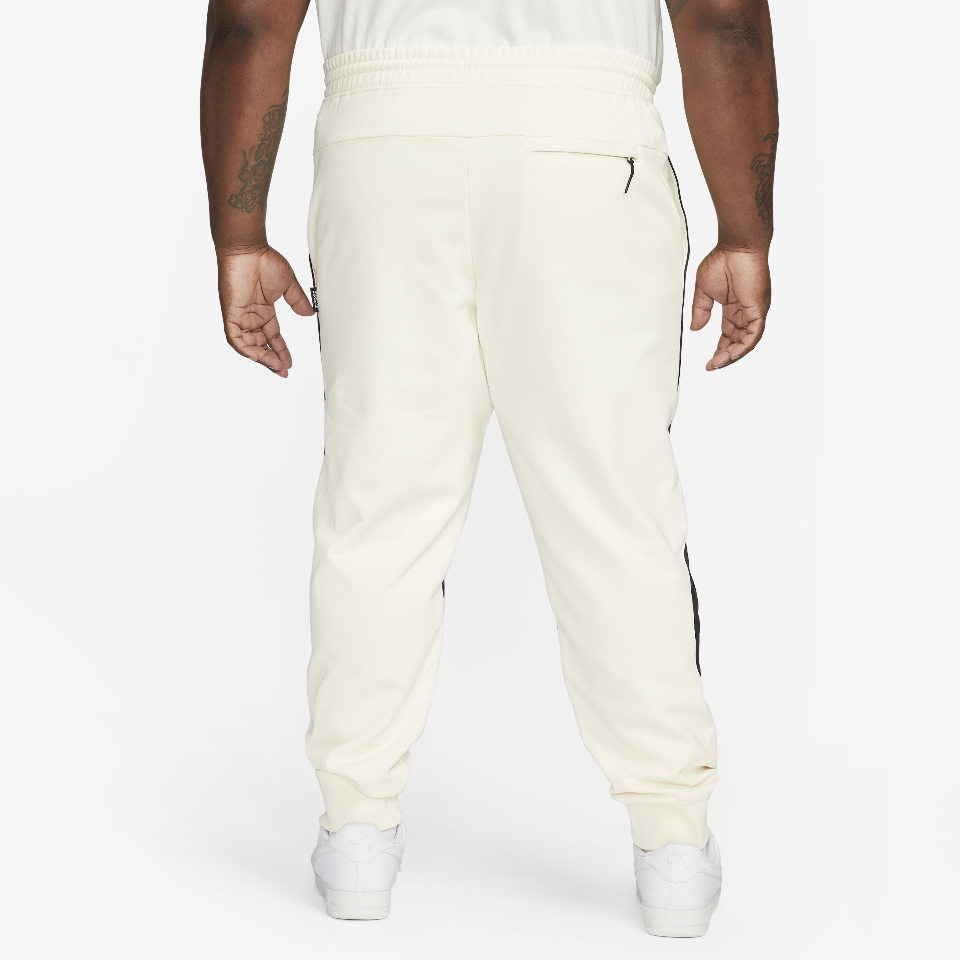 نايكي سووش image number 8