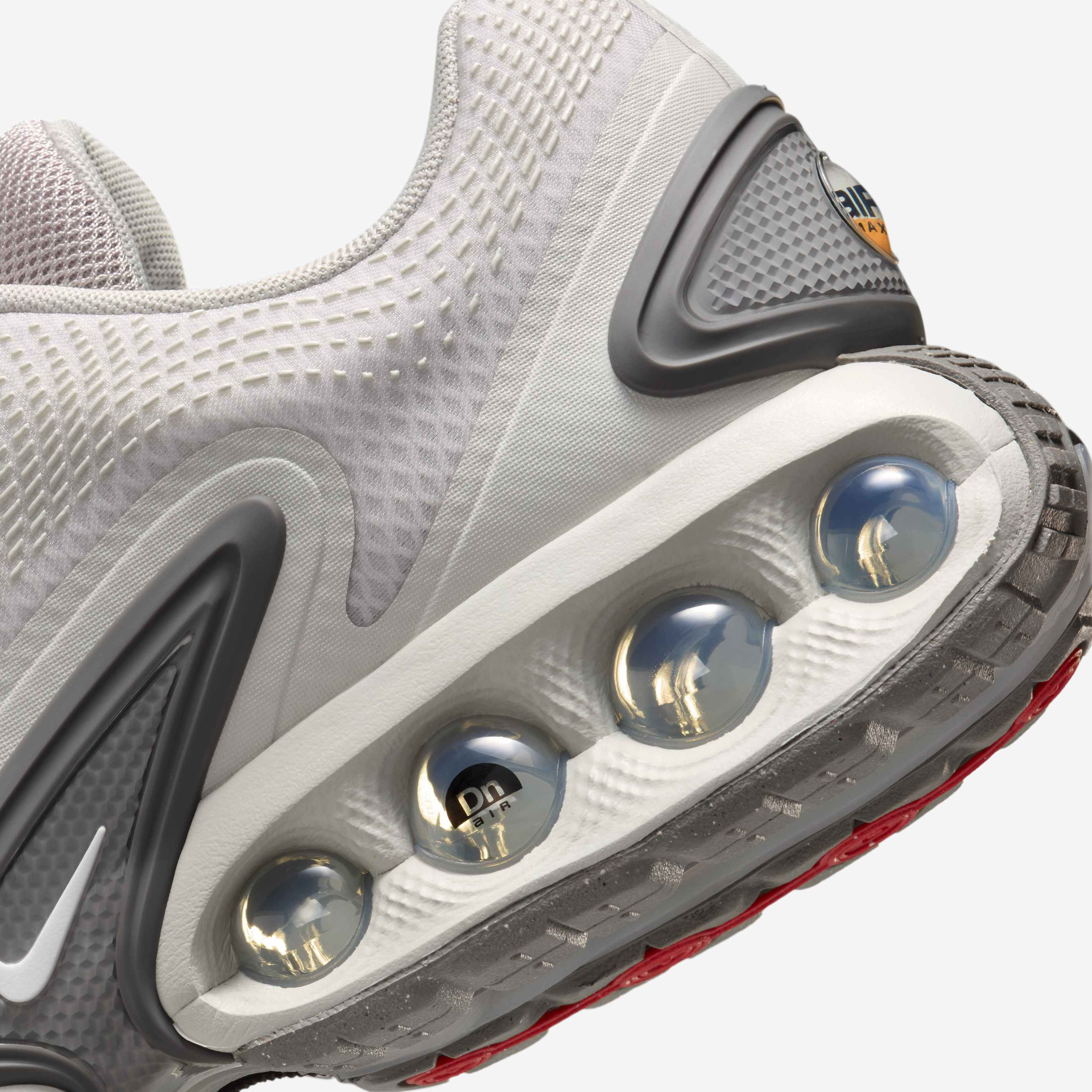 nike air max 2002 Grey