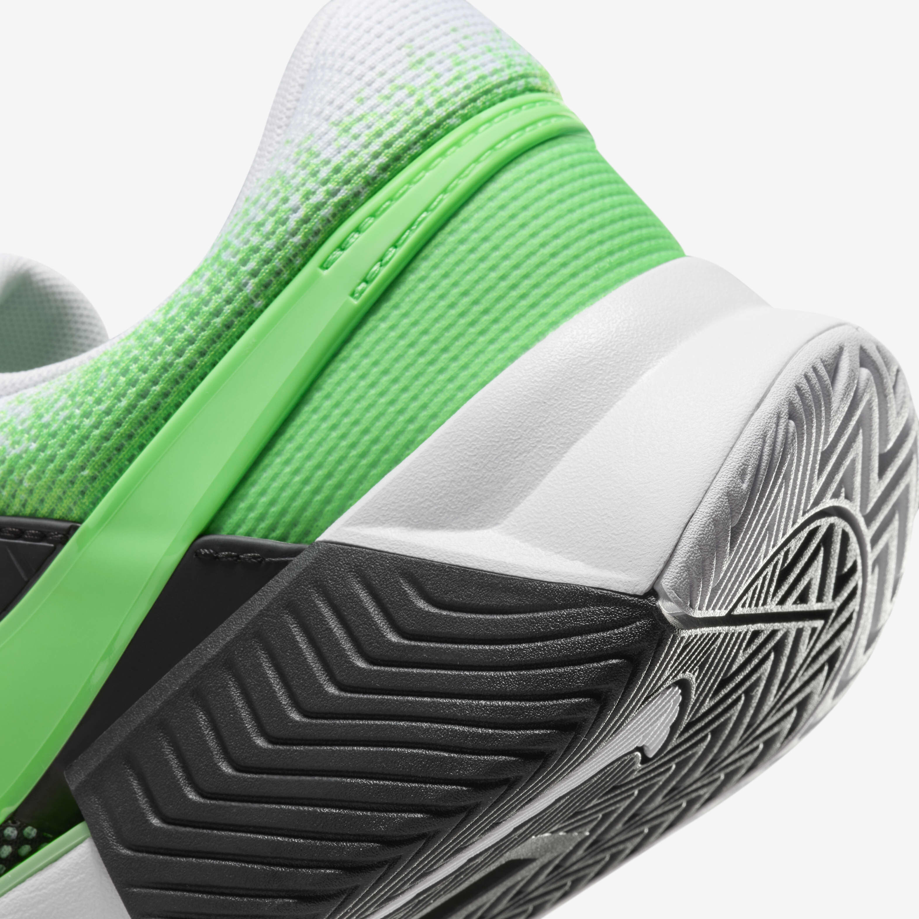 Nike Zoom GP Challenge 1 image number 7