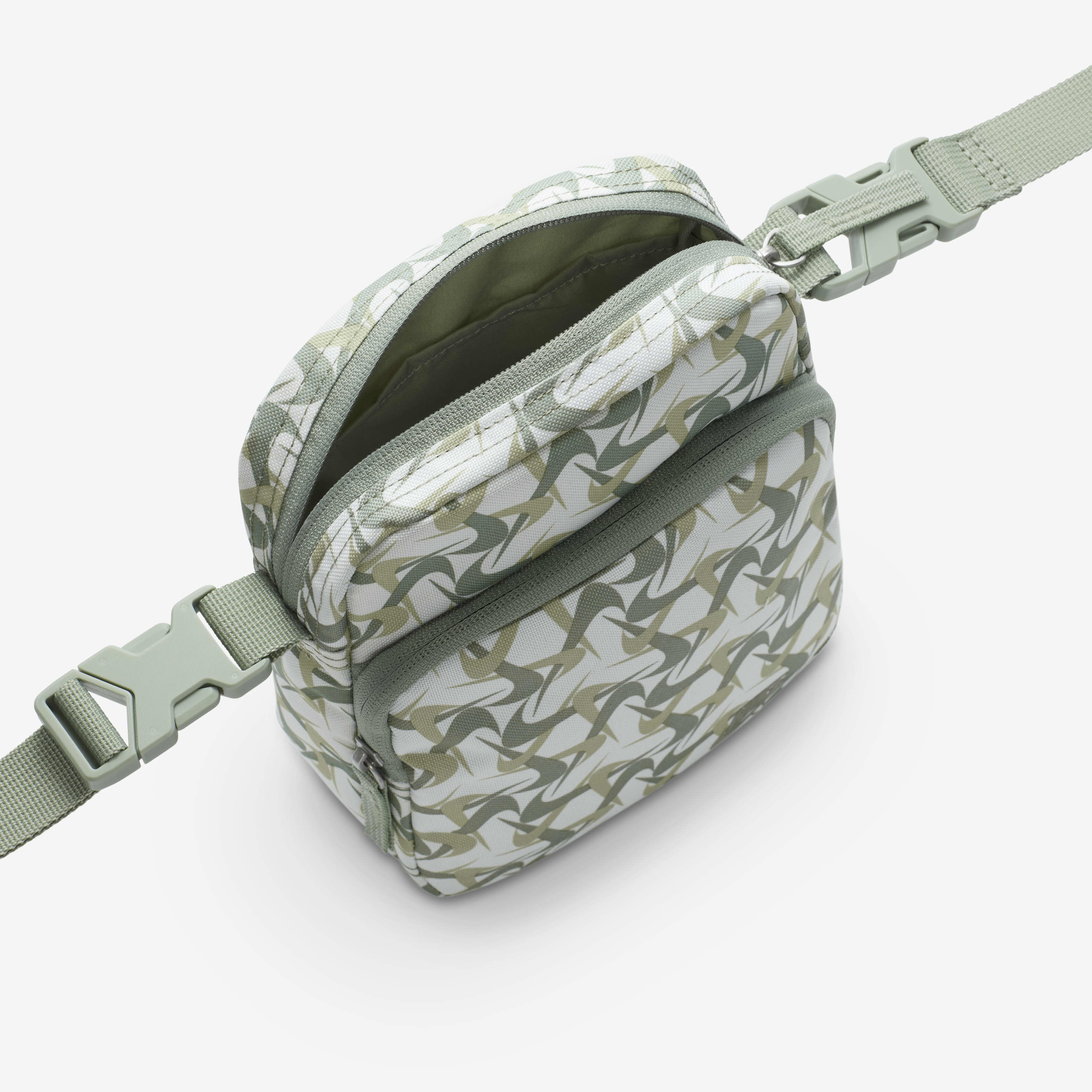 バッグ Nike Lab x Real Tree camo crossbody bag REALTREE X NIKE — Matthew Blunt