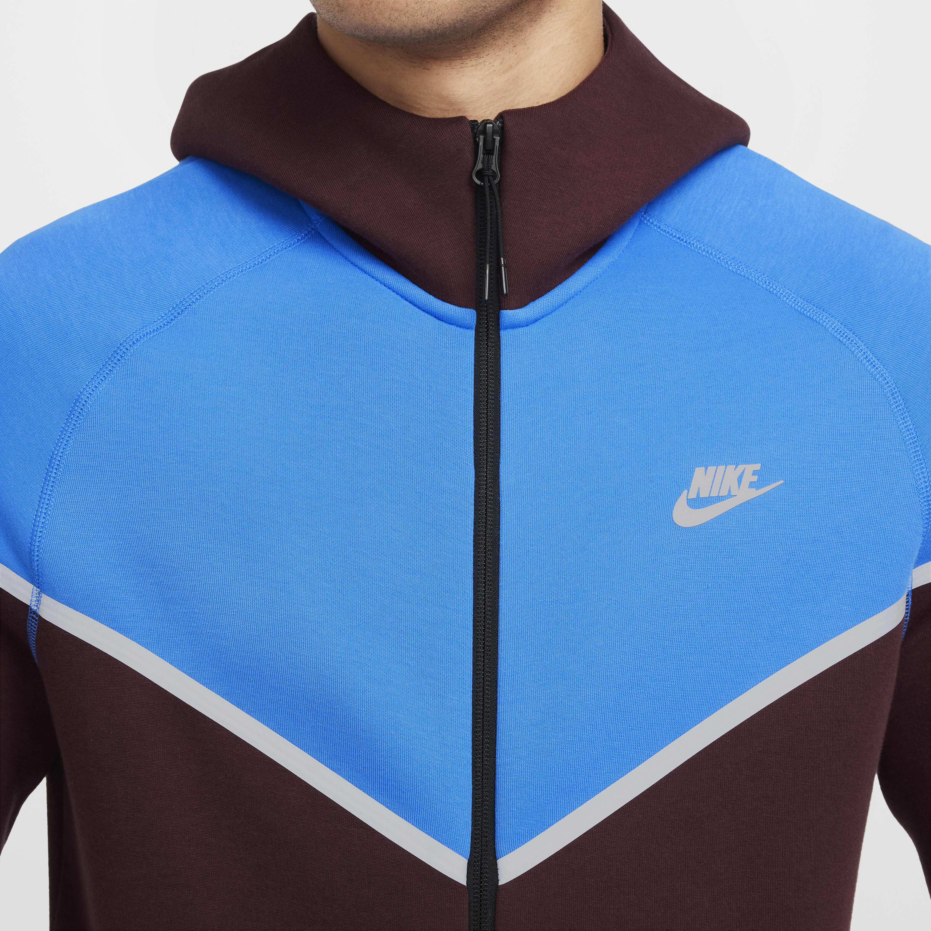 Nike Tech Windrunner image number 5