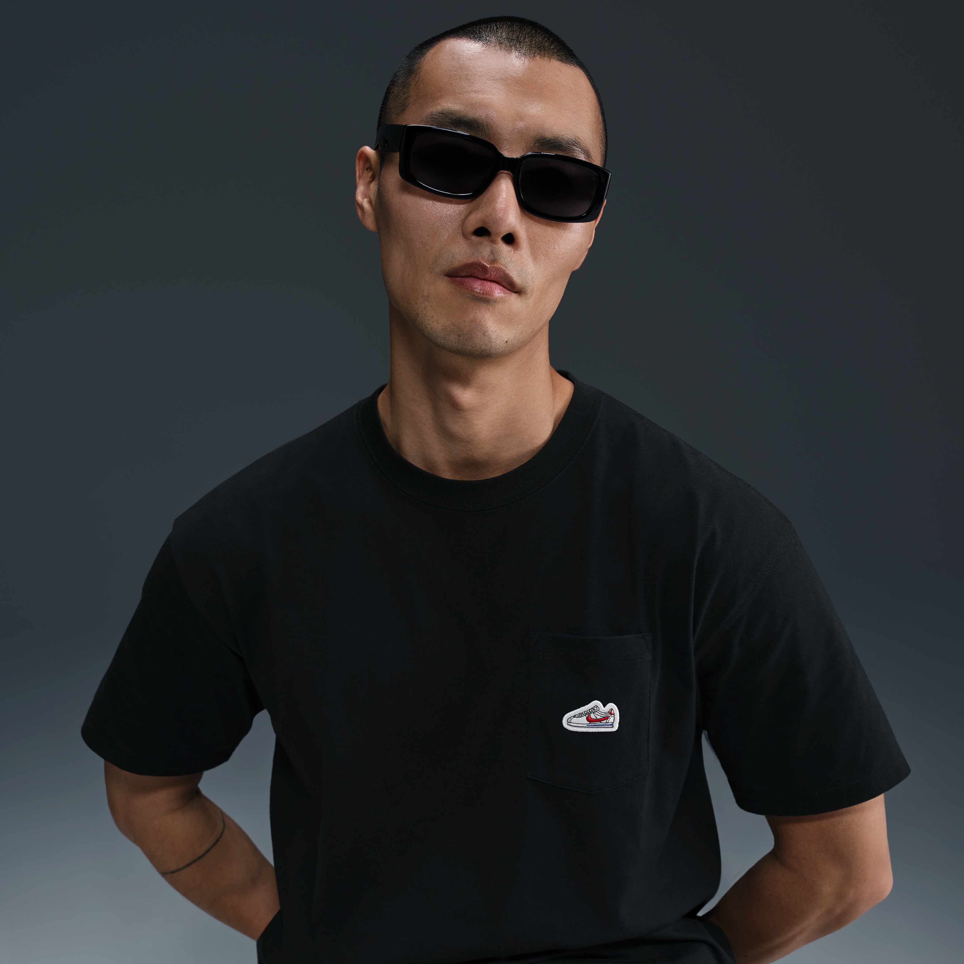 نايكي سبورتسوير image number 2