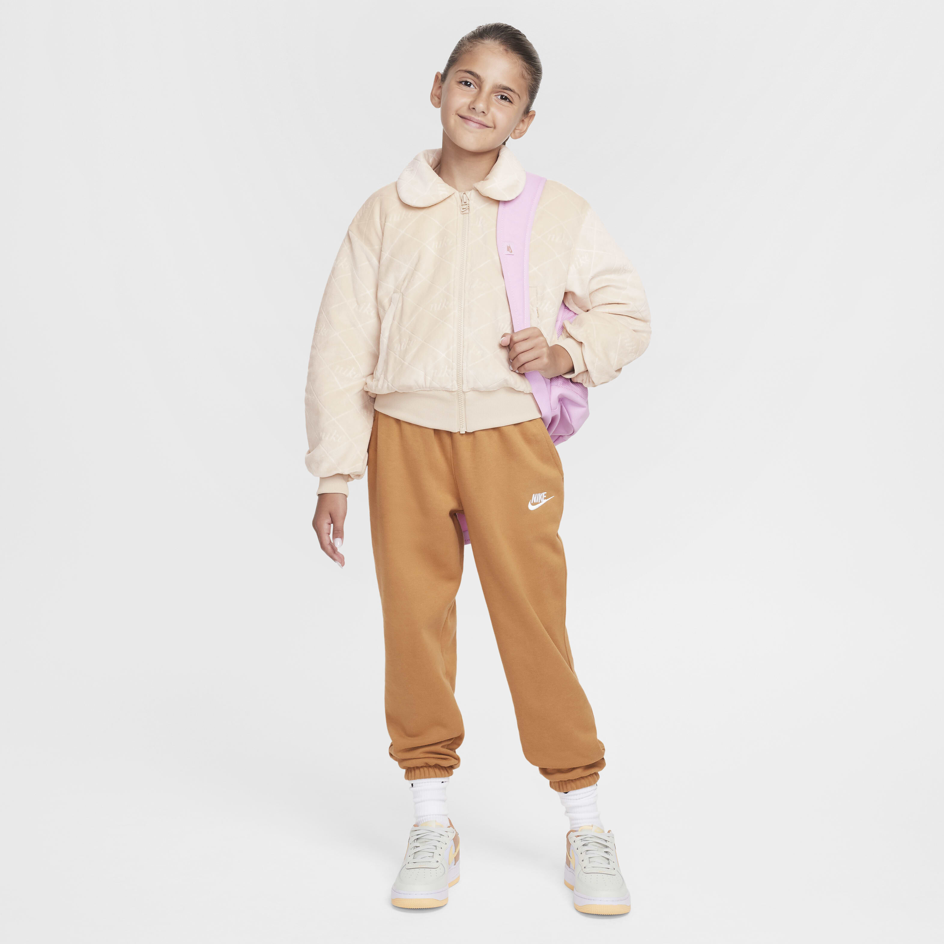 نايكي سبورتسوير image number 4