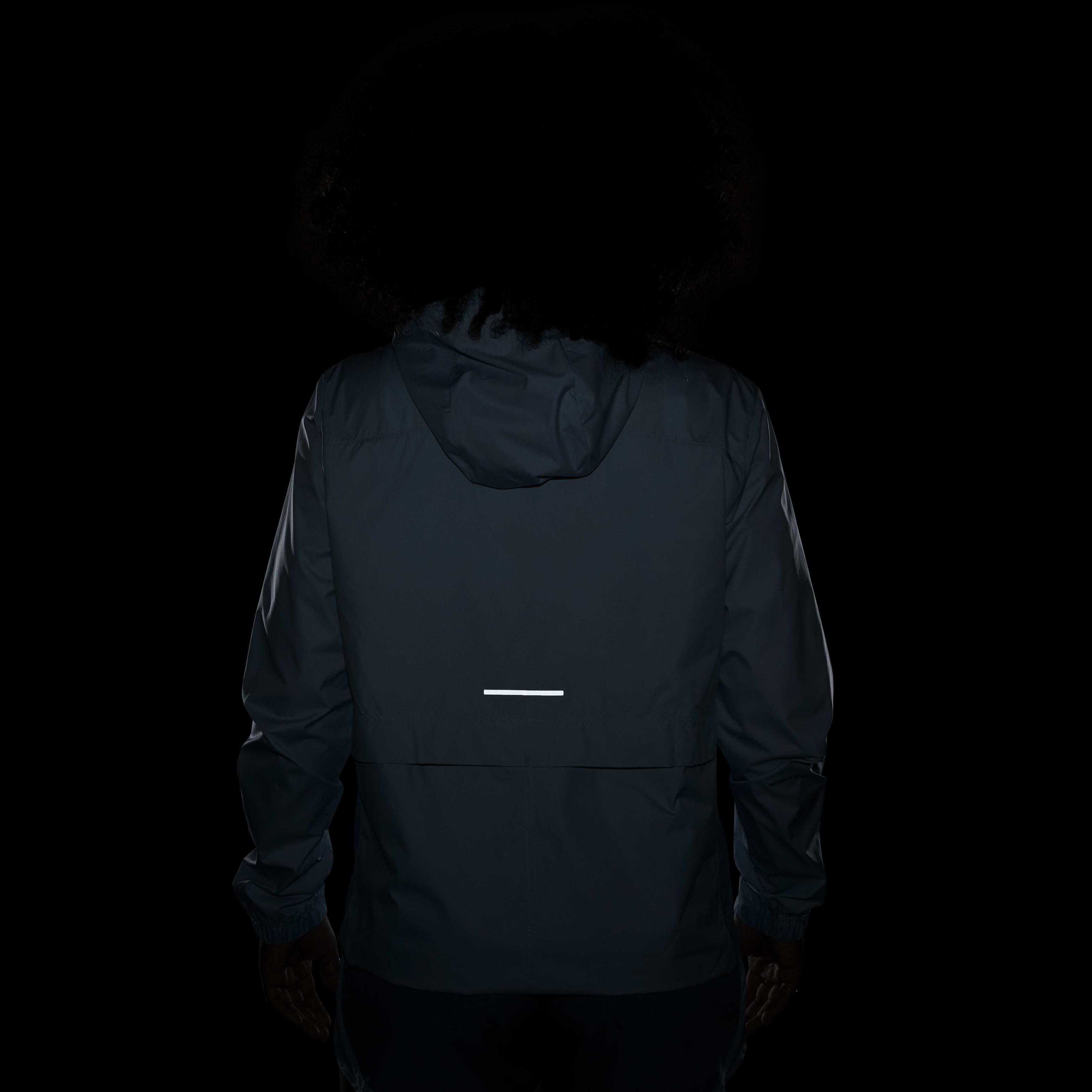 Nike Essential image number 10