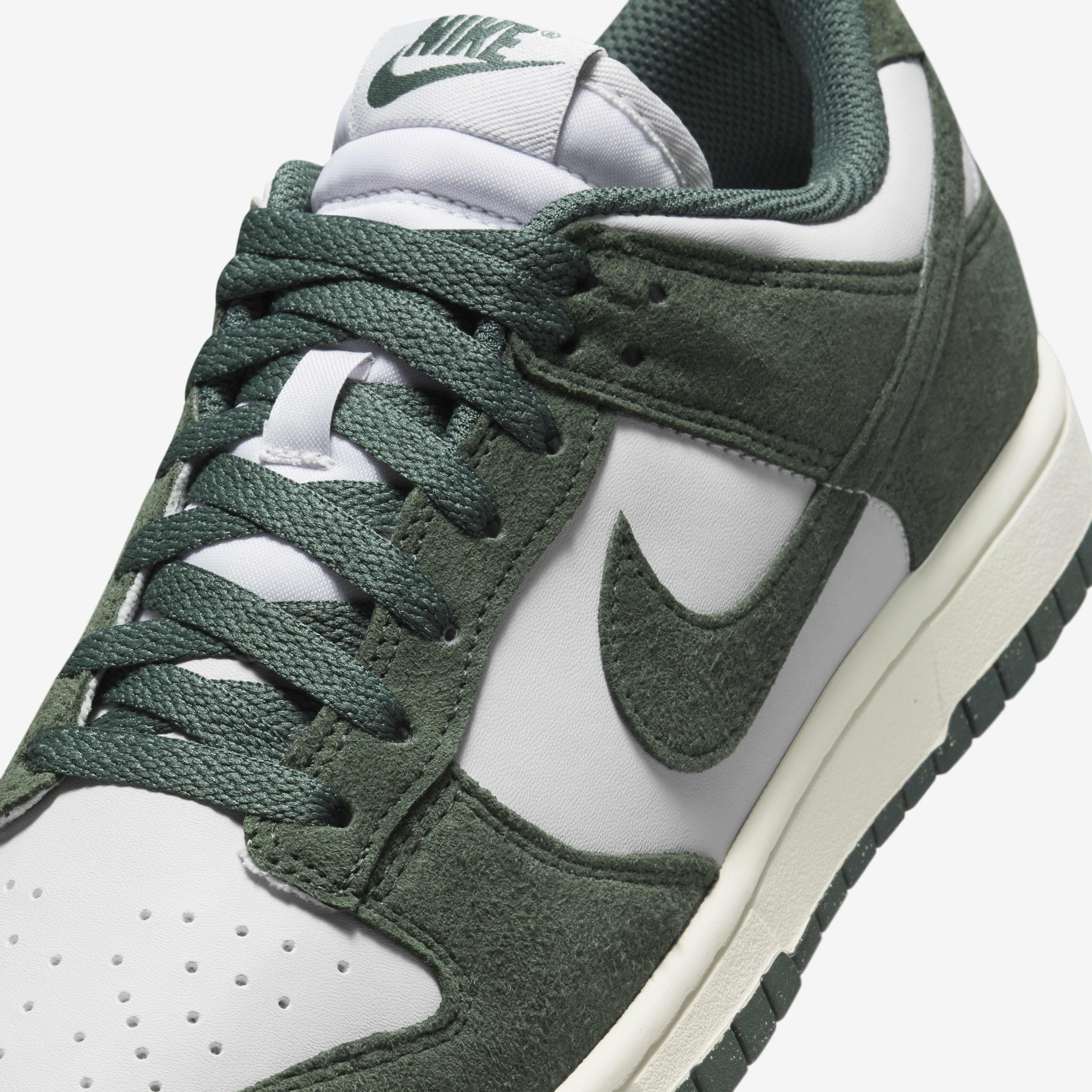Nike Dunk Low image number 6