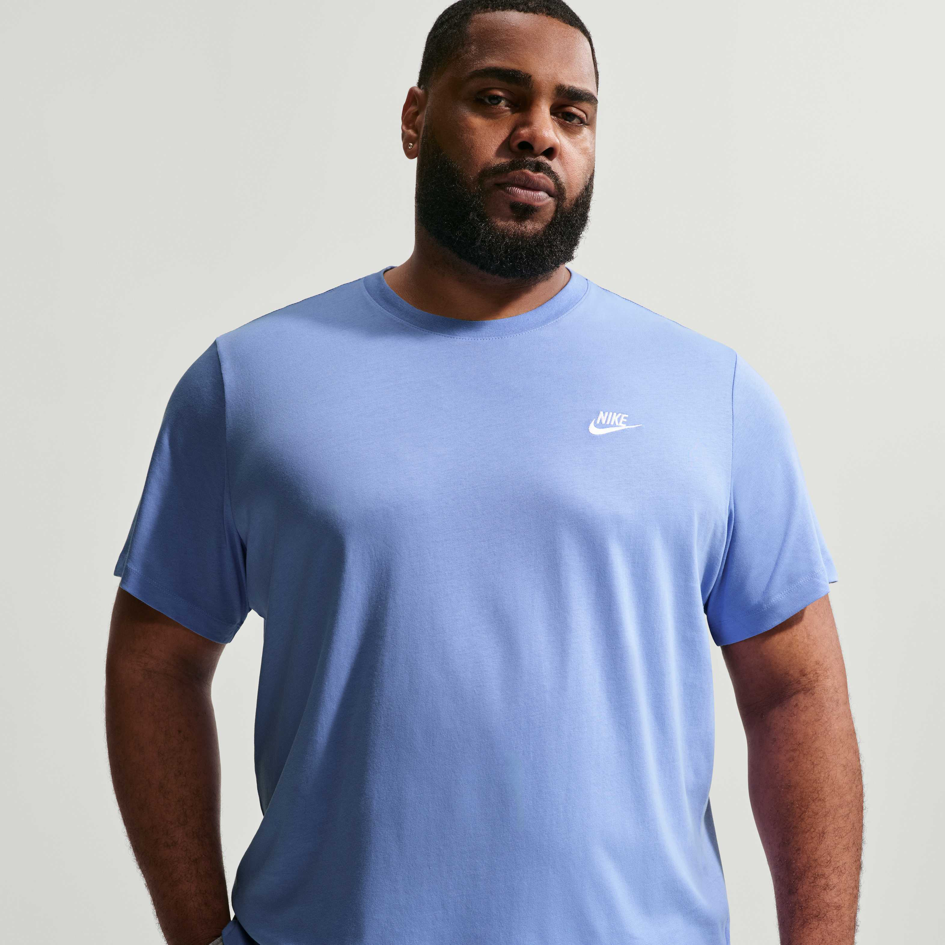 نايكي سبورتسوير كلوب image number 5