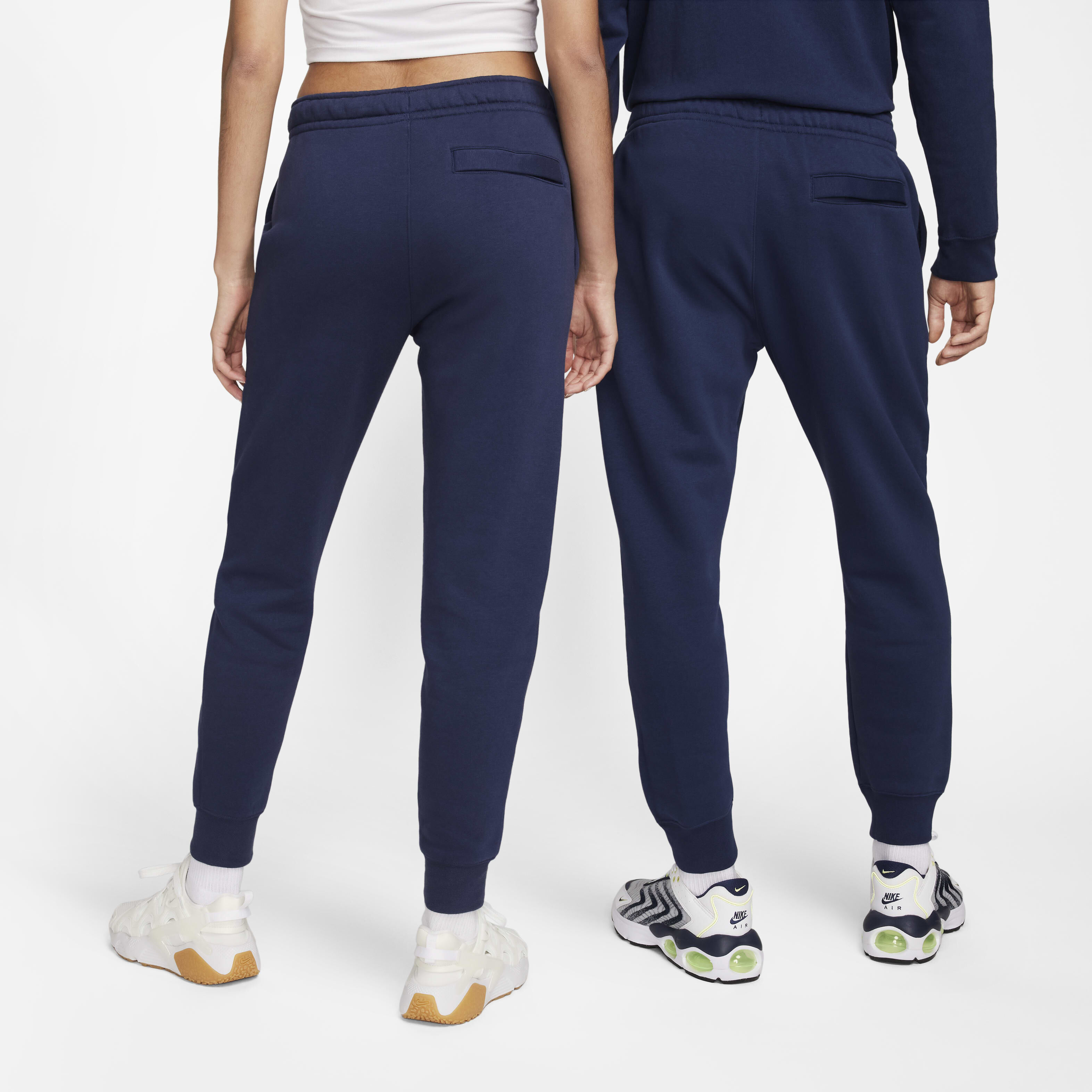 Men's nike club fleece joggers top