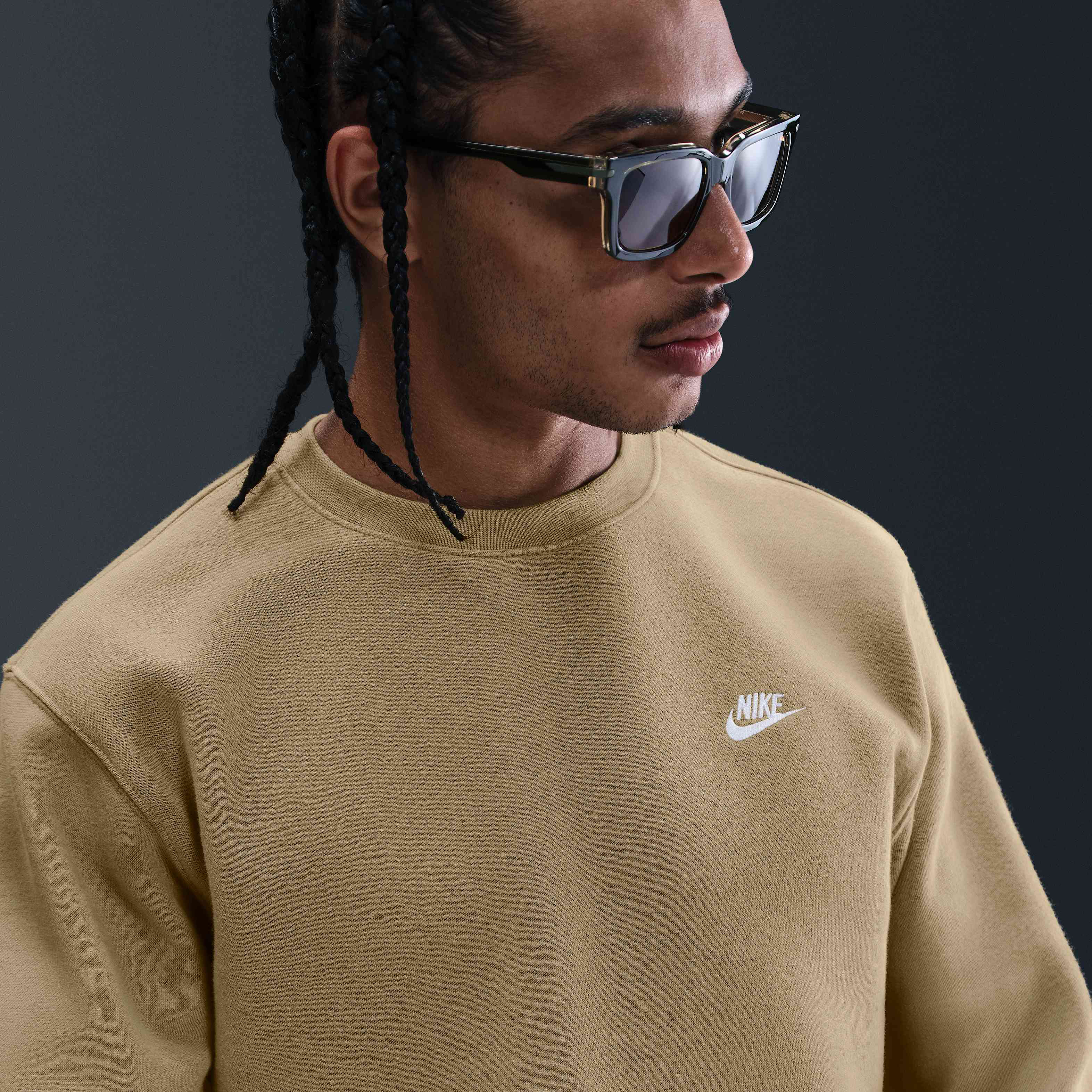Nike Club image number 2