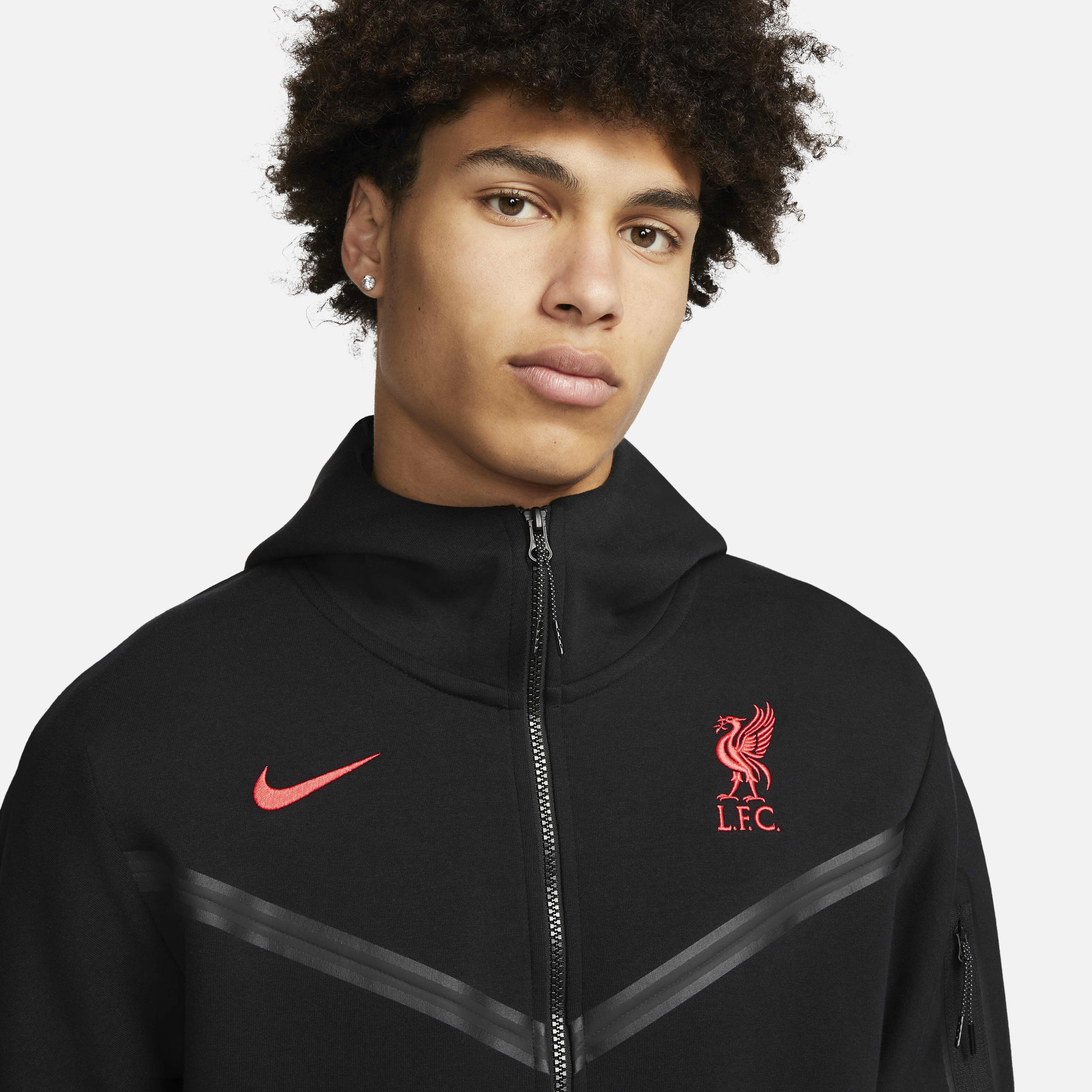 Liverpool F.C. Away Tech Fleece Windrunner image number 2