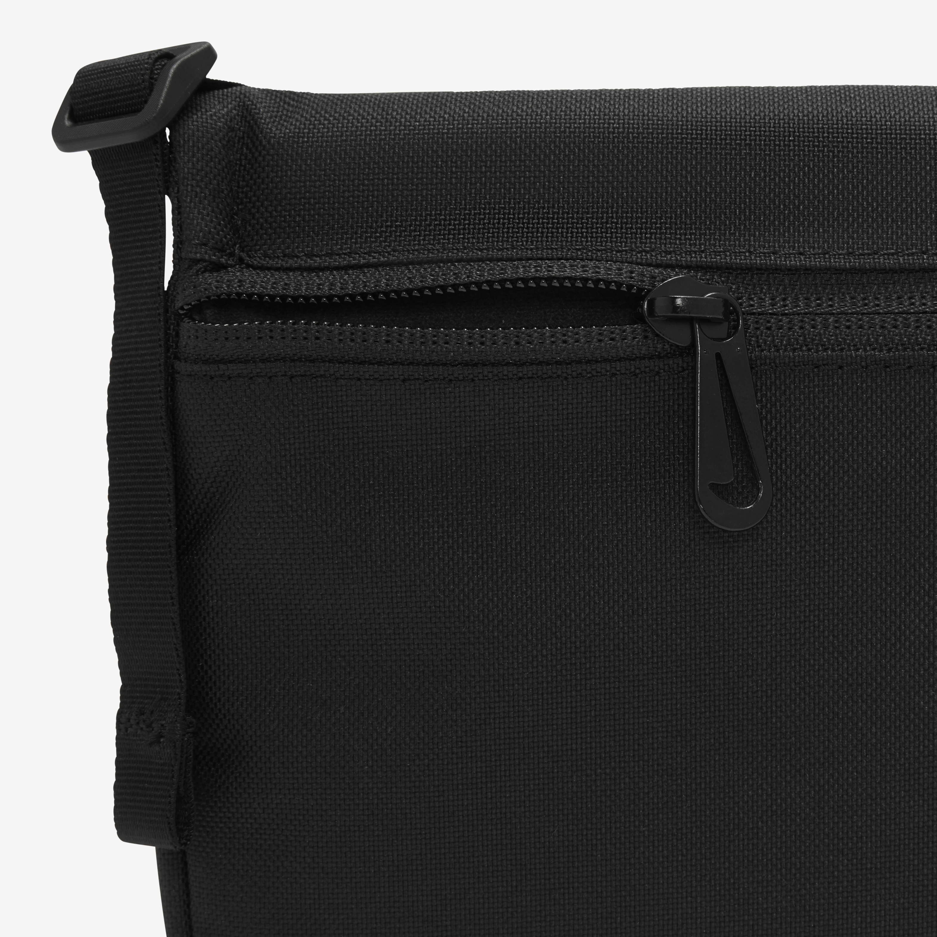 نايكي سبورتسوير image number 6