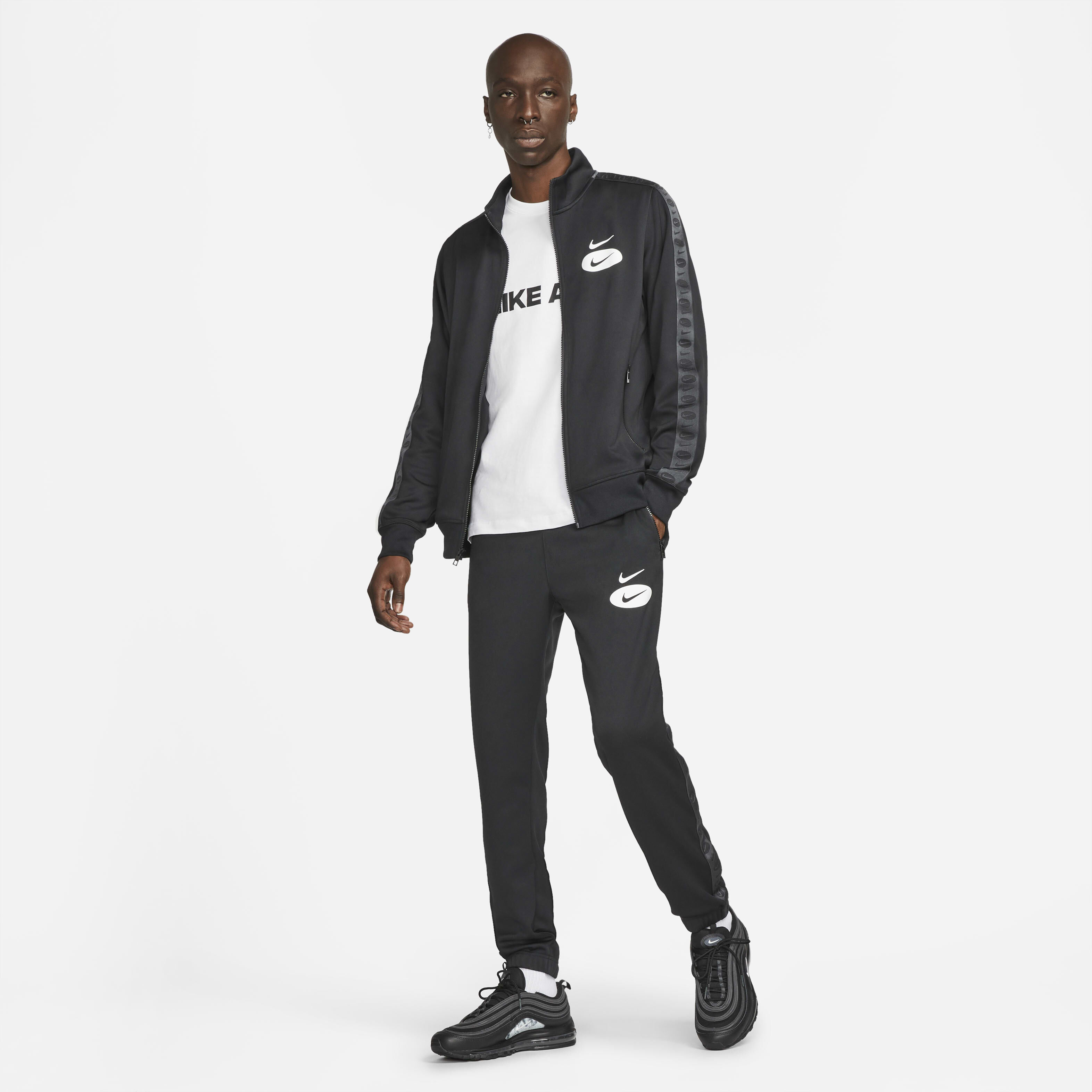 Nike Sportswear Swoosh League image number 4