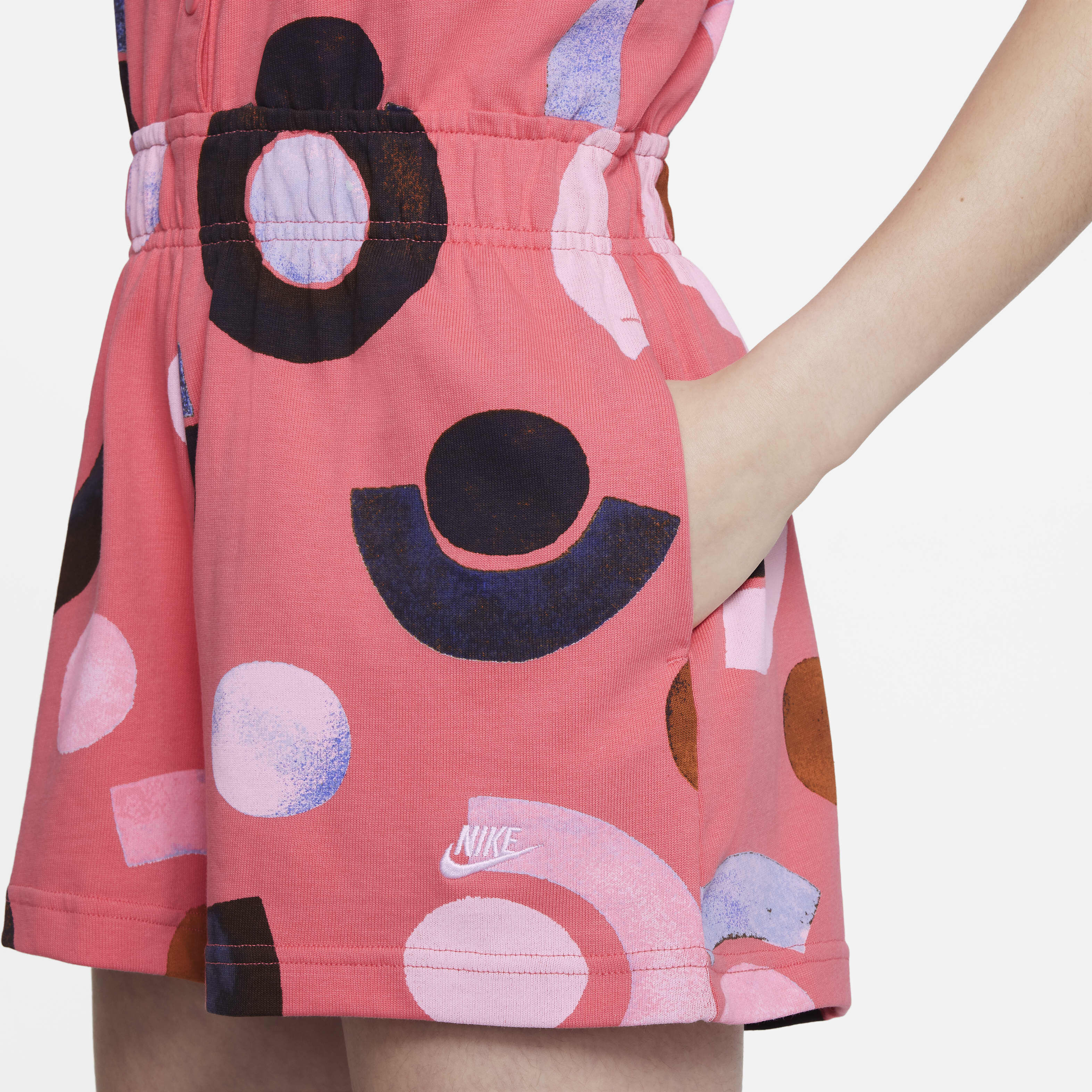 نايكي سبورتسوير image number 3