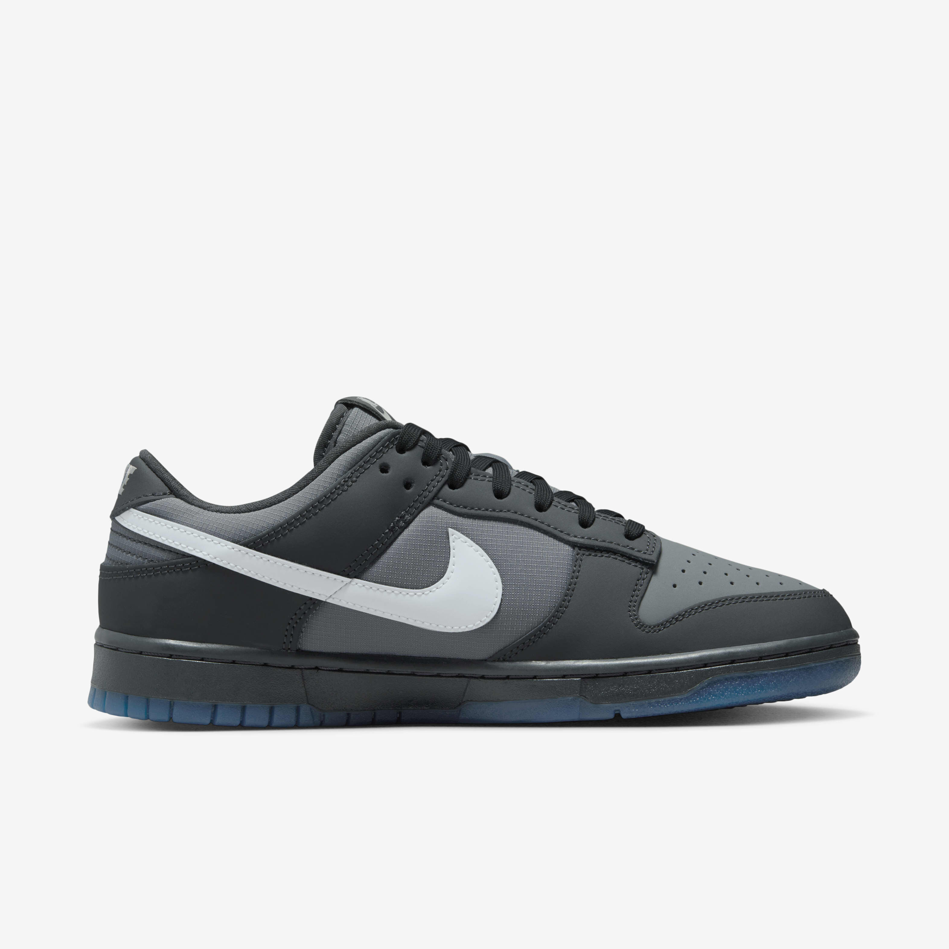 Nike Dunk Low image number 2