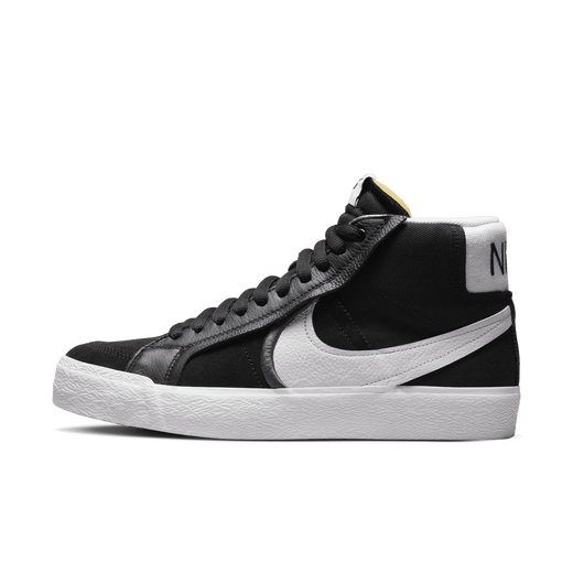 Nike blazer mid premium white top