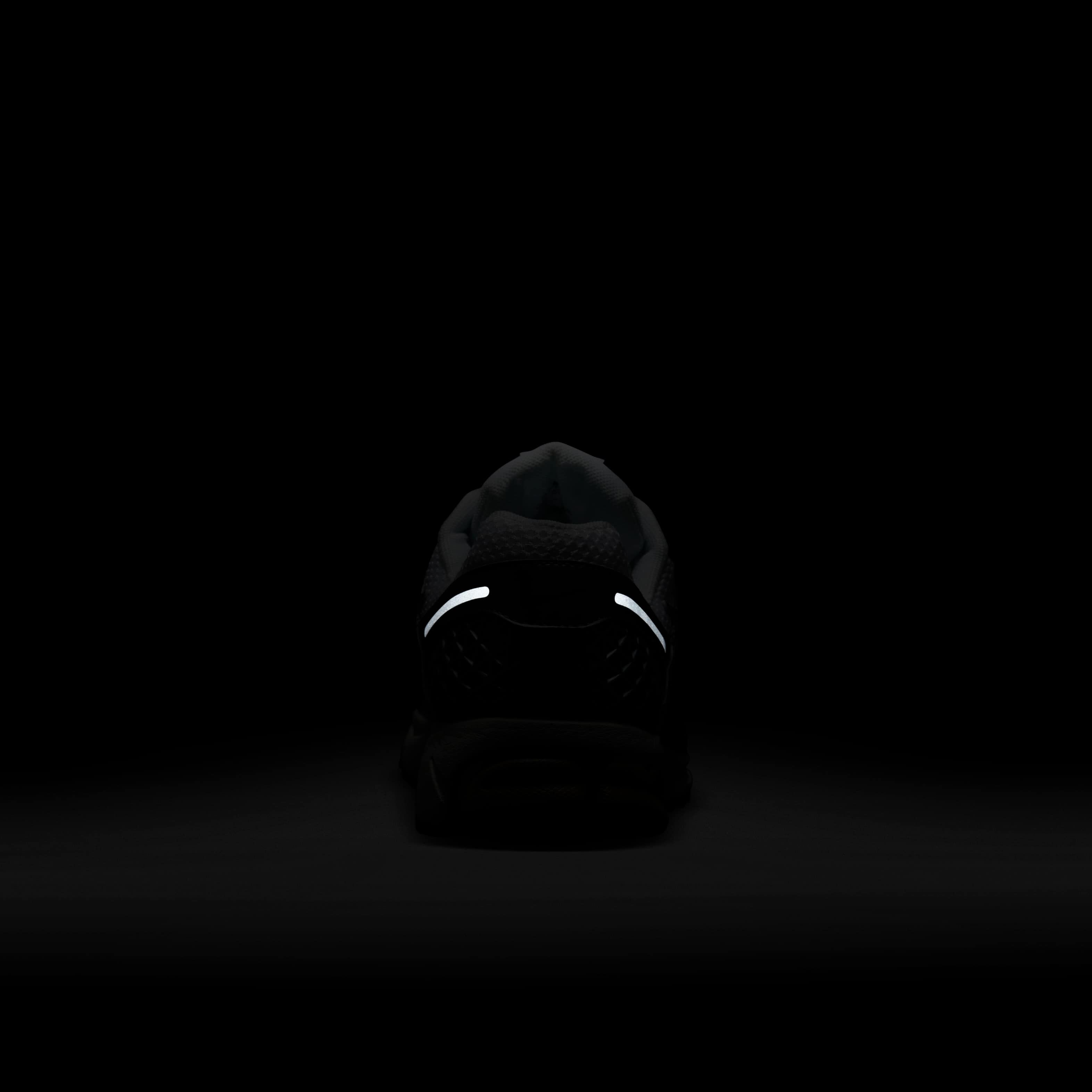 Nike Zoom Vomero 5 image number 9