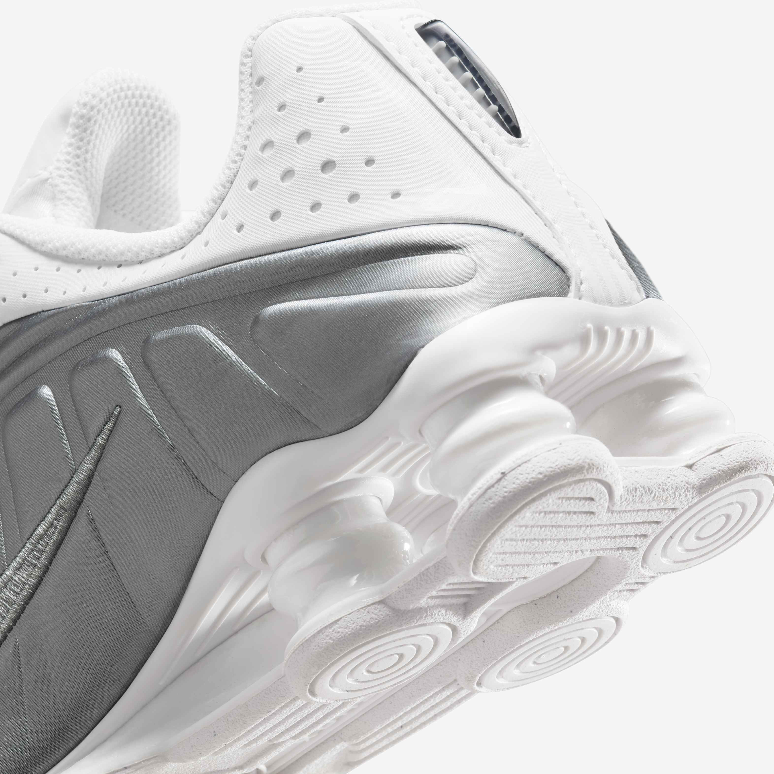 نايكي شوكس أر 4 image number 7