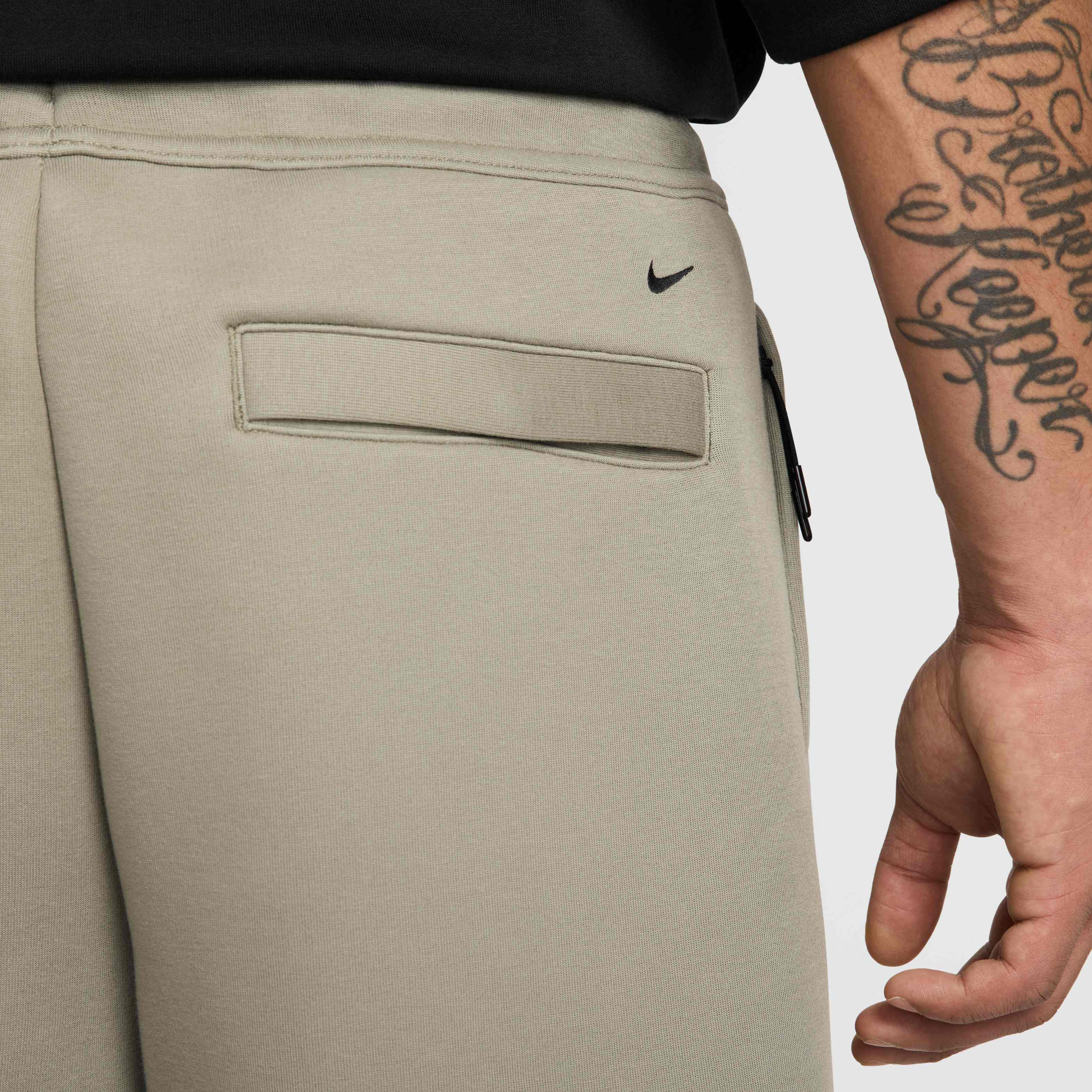 Nike Tech image number 4