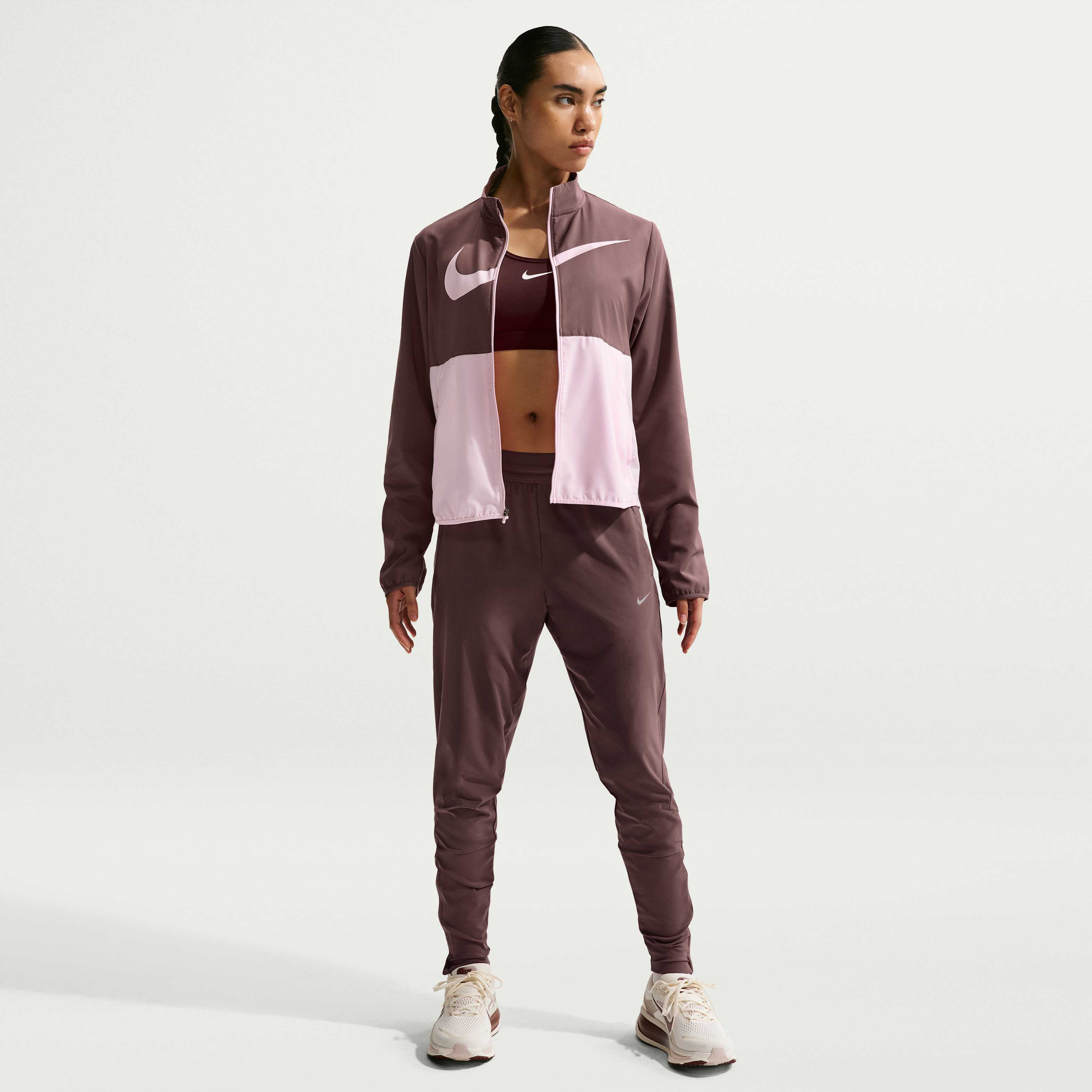 نايكي سويفت image number 0