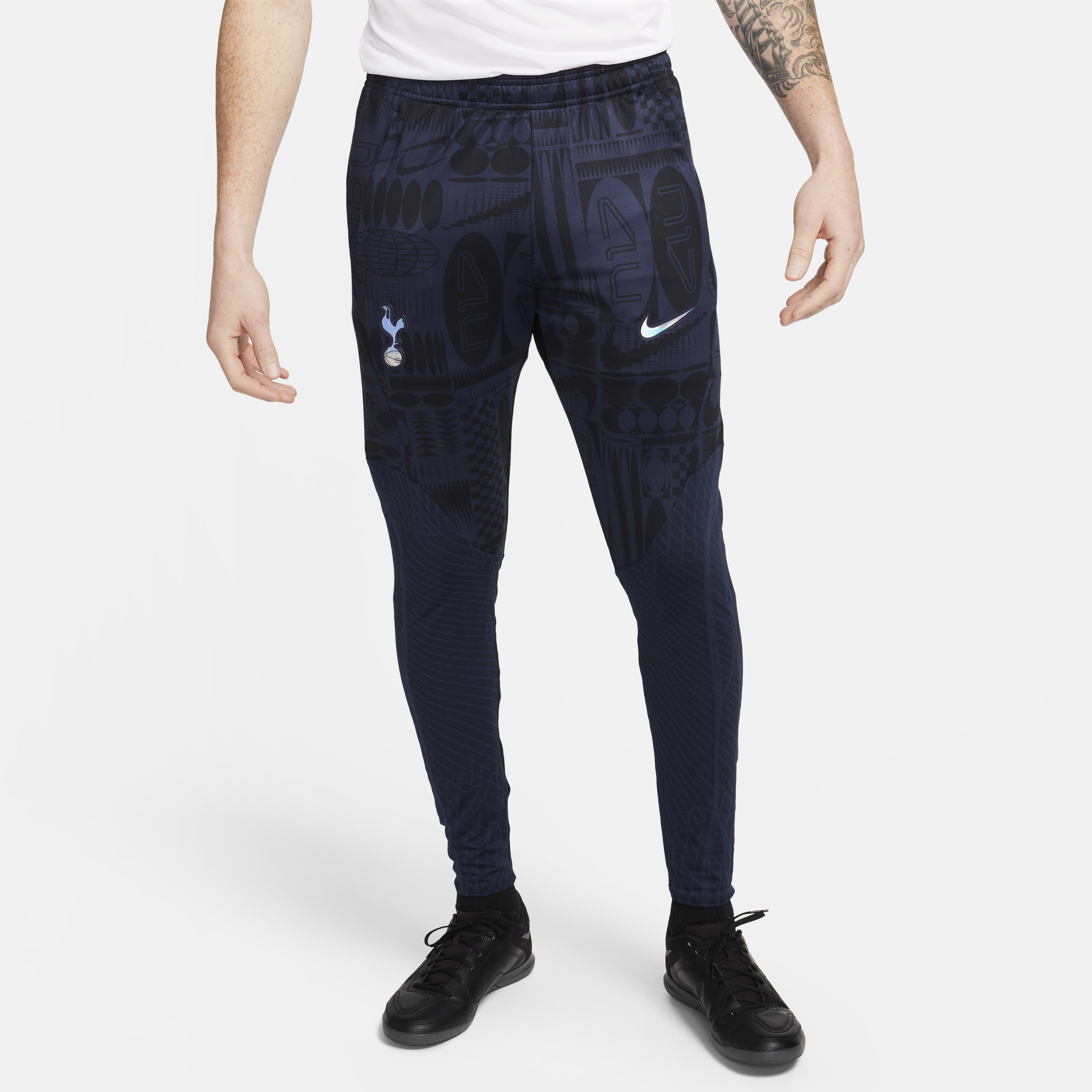 Buy Tottenham Hotspur Strike Men s Nike Dri FIT Football Pants Marine Marine Nike Saudi Official