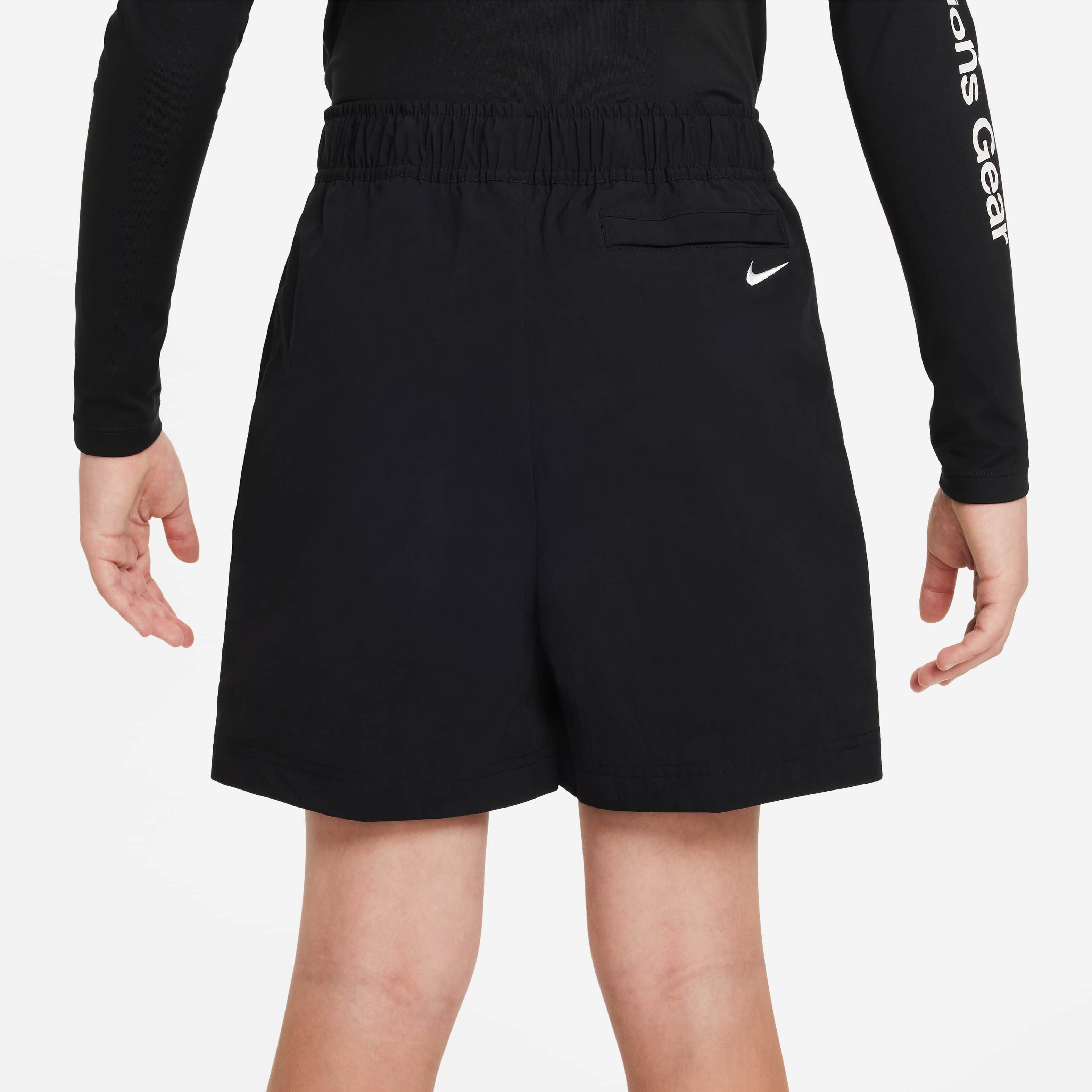 Nike ACG image number 3