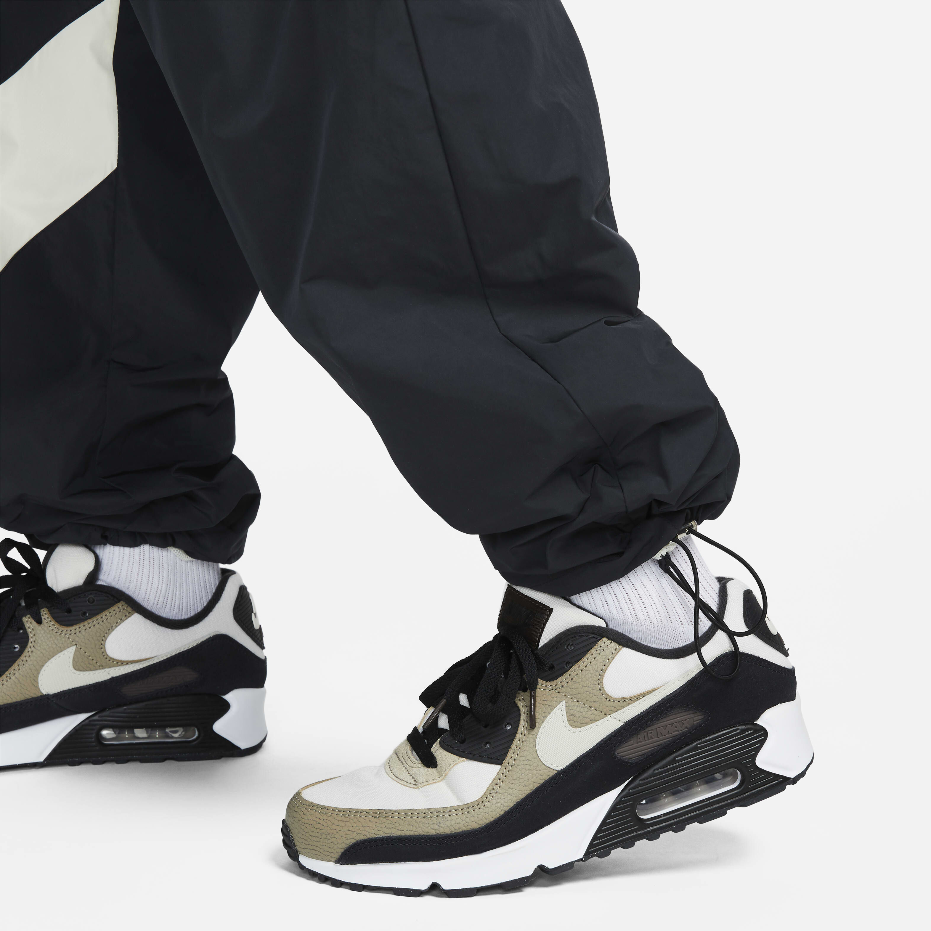 Nike woven big swoosh cheap