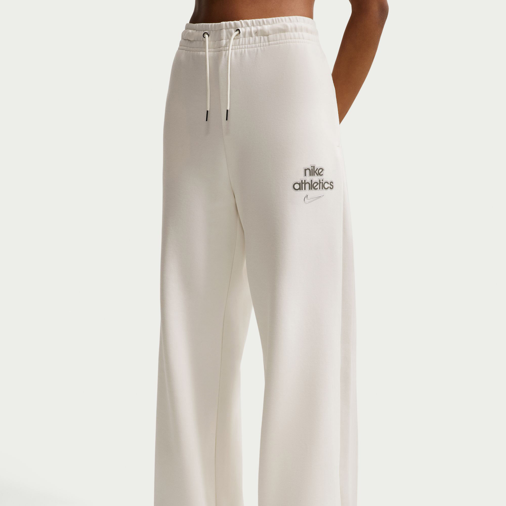 نايكي سبورتسوير فينيكس فليس image number 2