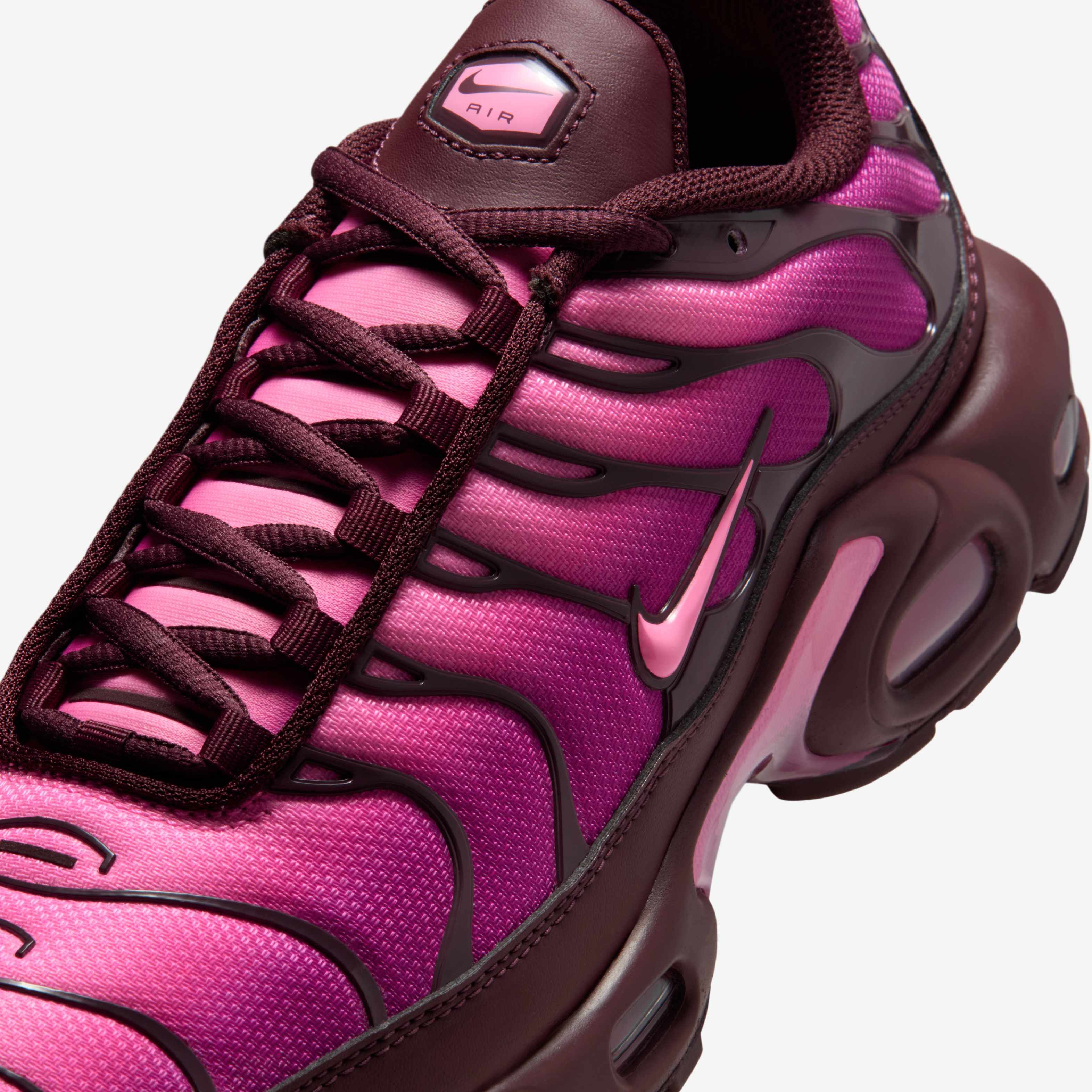 Nike Air Max Plus image number 6
