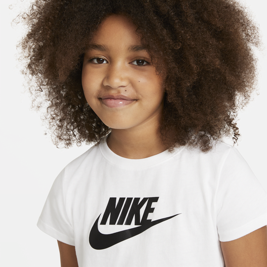Girls nike t shirt deals