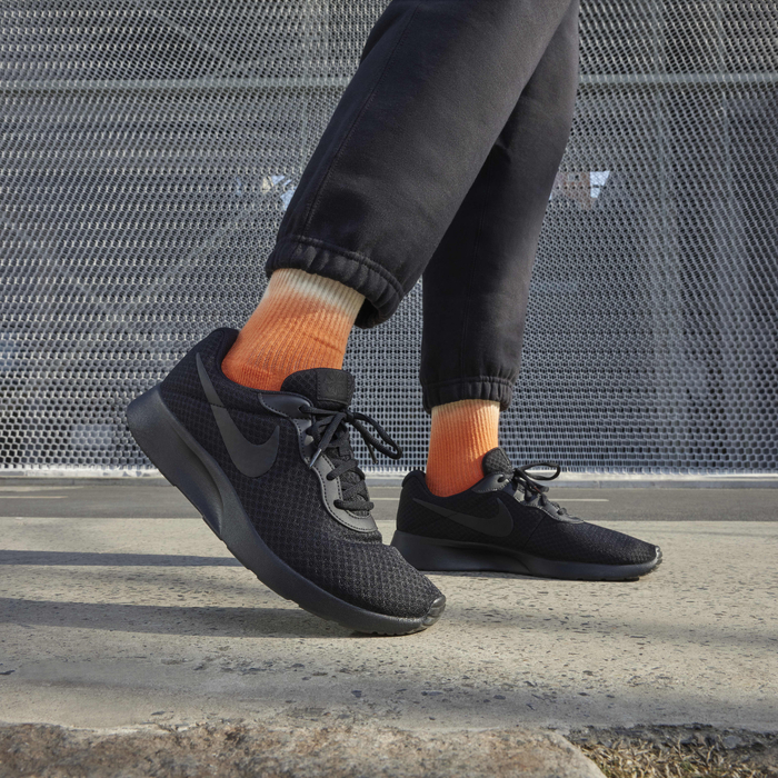 Nike Tanjun Nike Size 41 Buy Nike Tanjun Men's Shoes Black/Barely