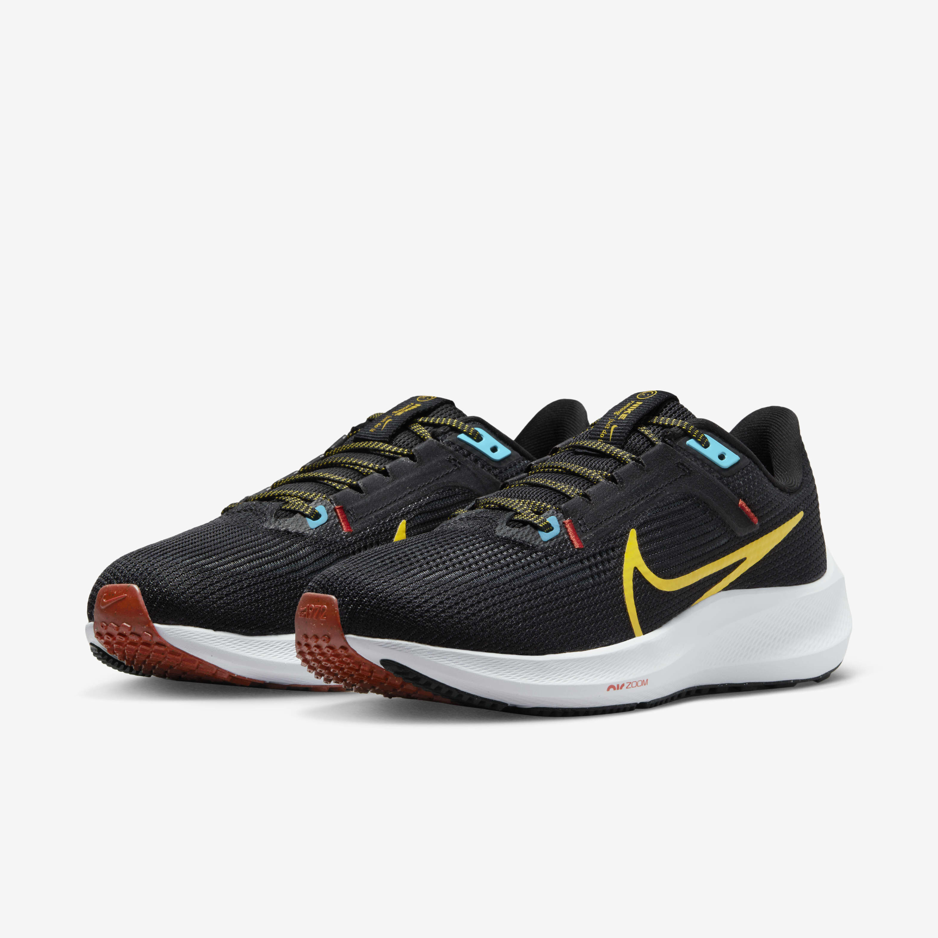 Nike Pegasus 40 image number 4