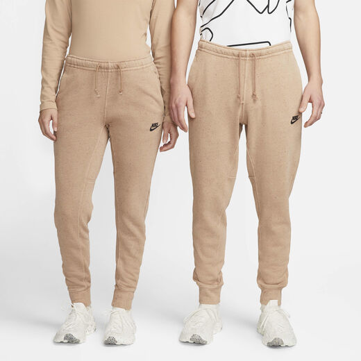 Nike Club Fleece+ Nike Club Fleece+