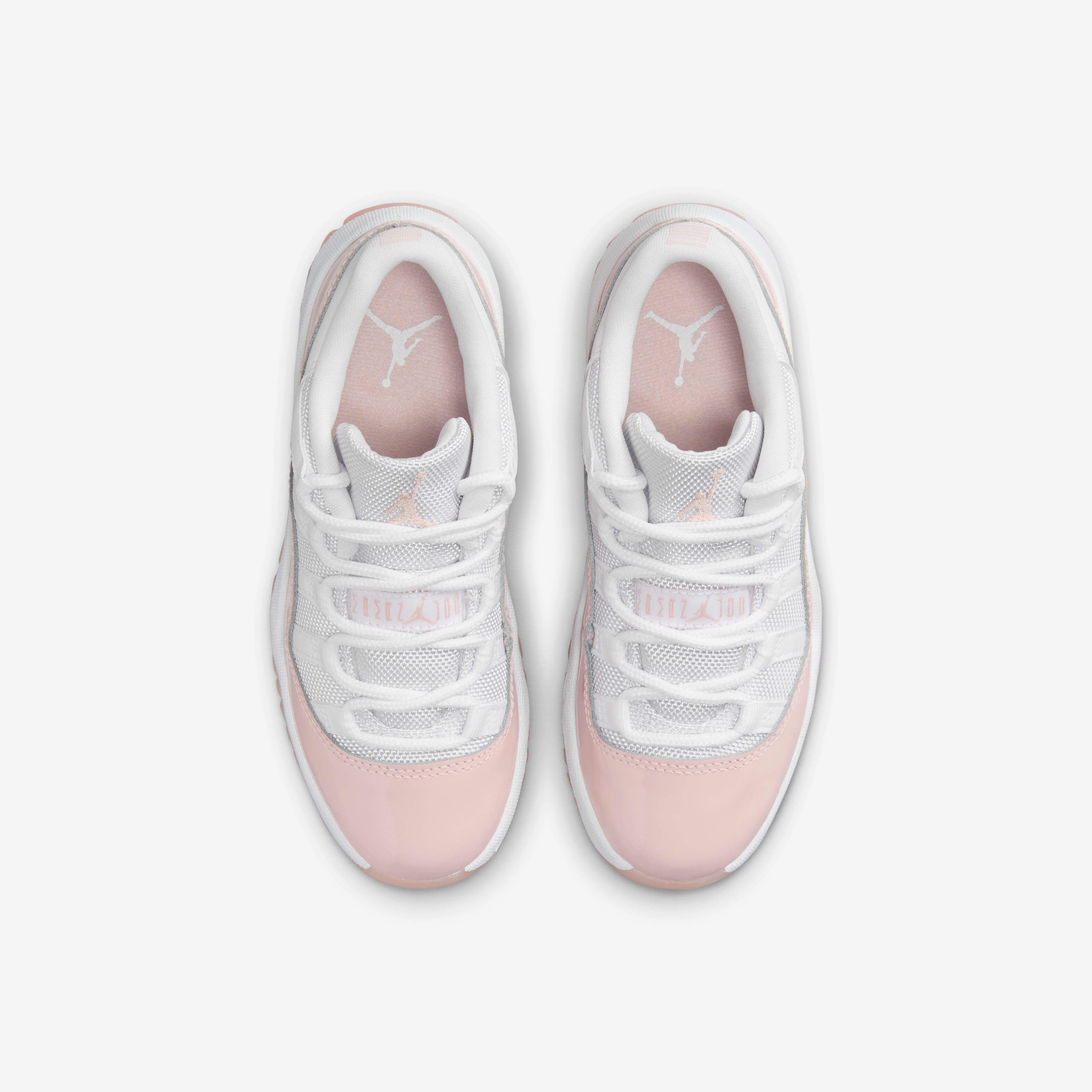 Jordan 11 Retro Low image number 3