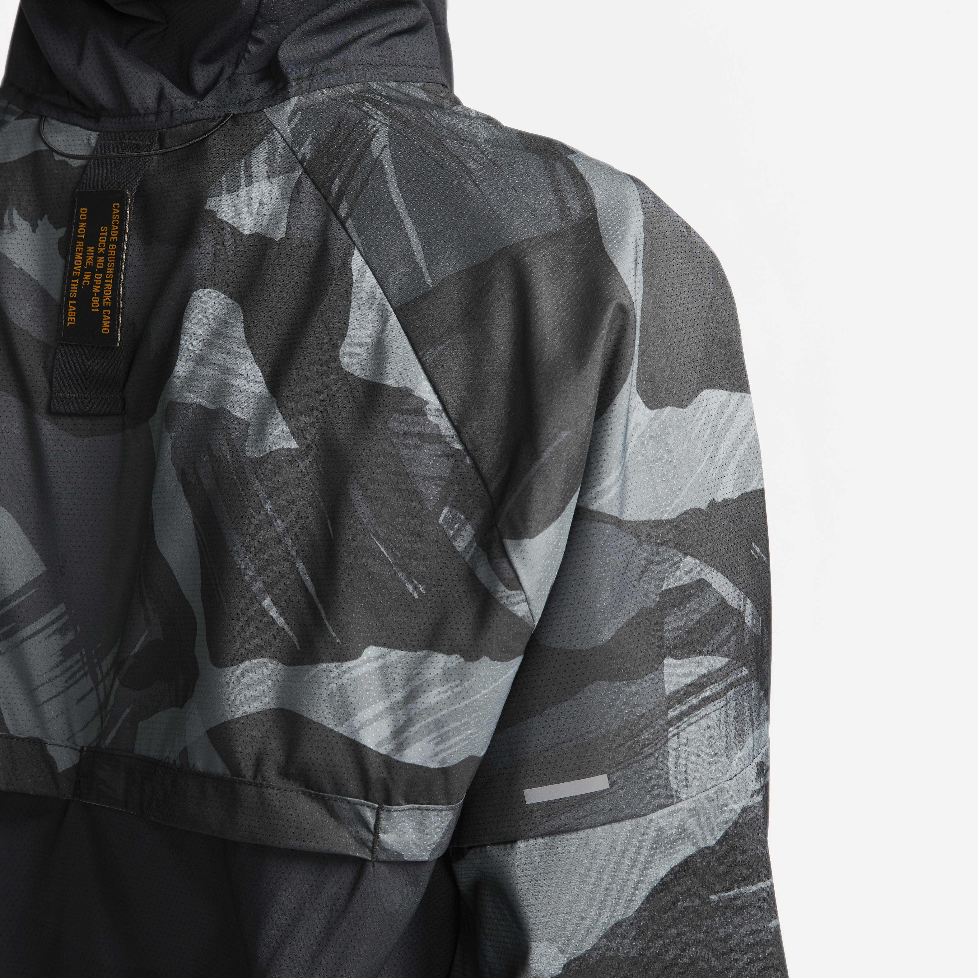 Buy Nike Repel Windrunner Men s Camo Running Jacket Black Black Nike Saudi Official