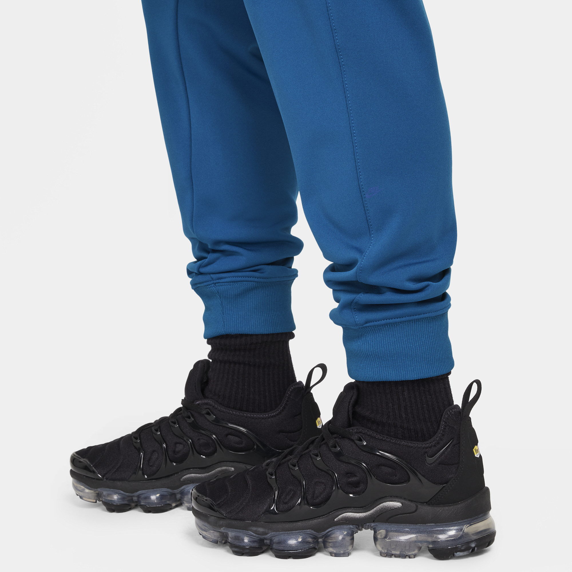 Vapormax tracksuit best sale