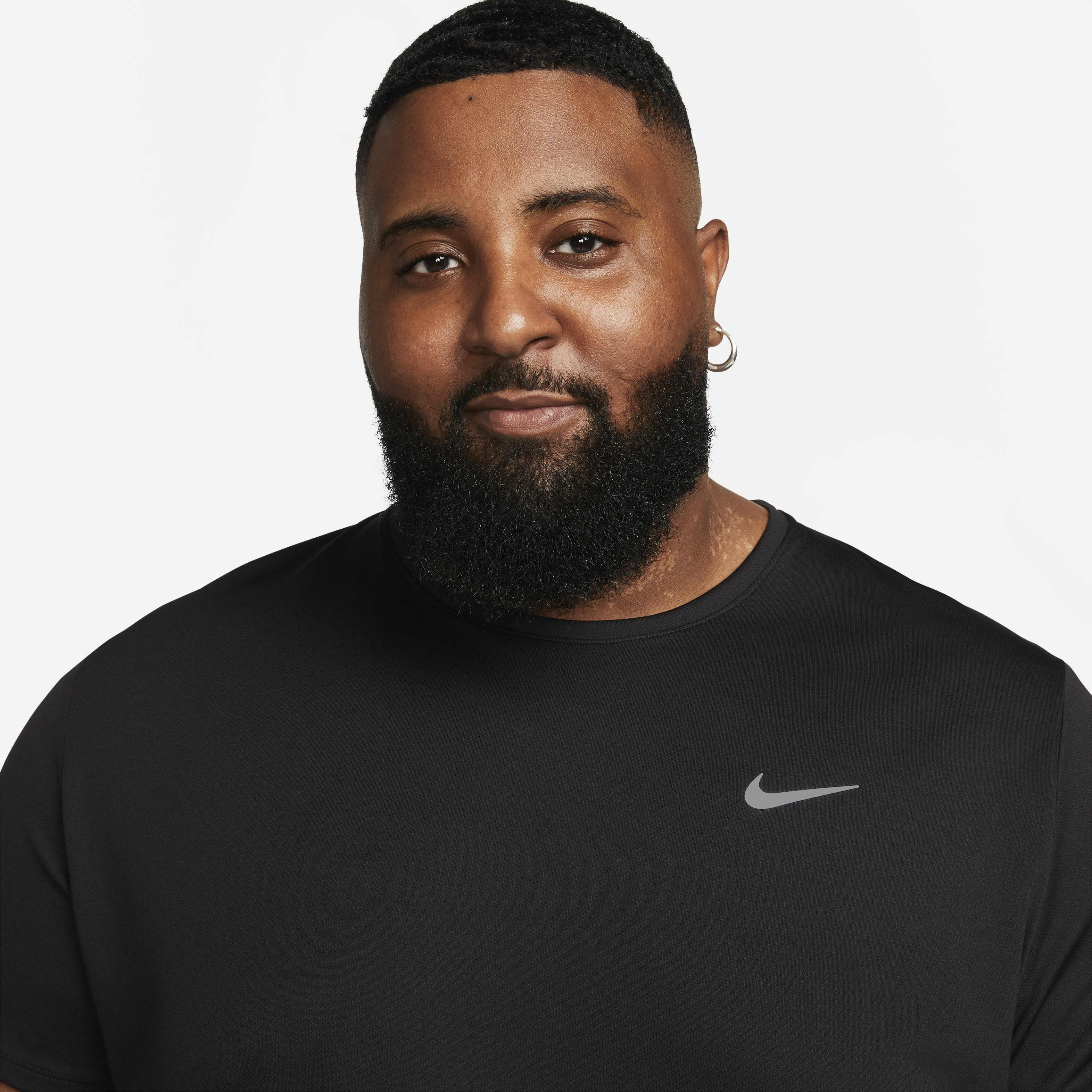 نايكي ميلر image number 8