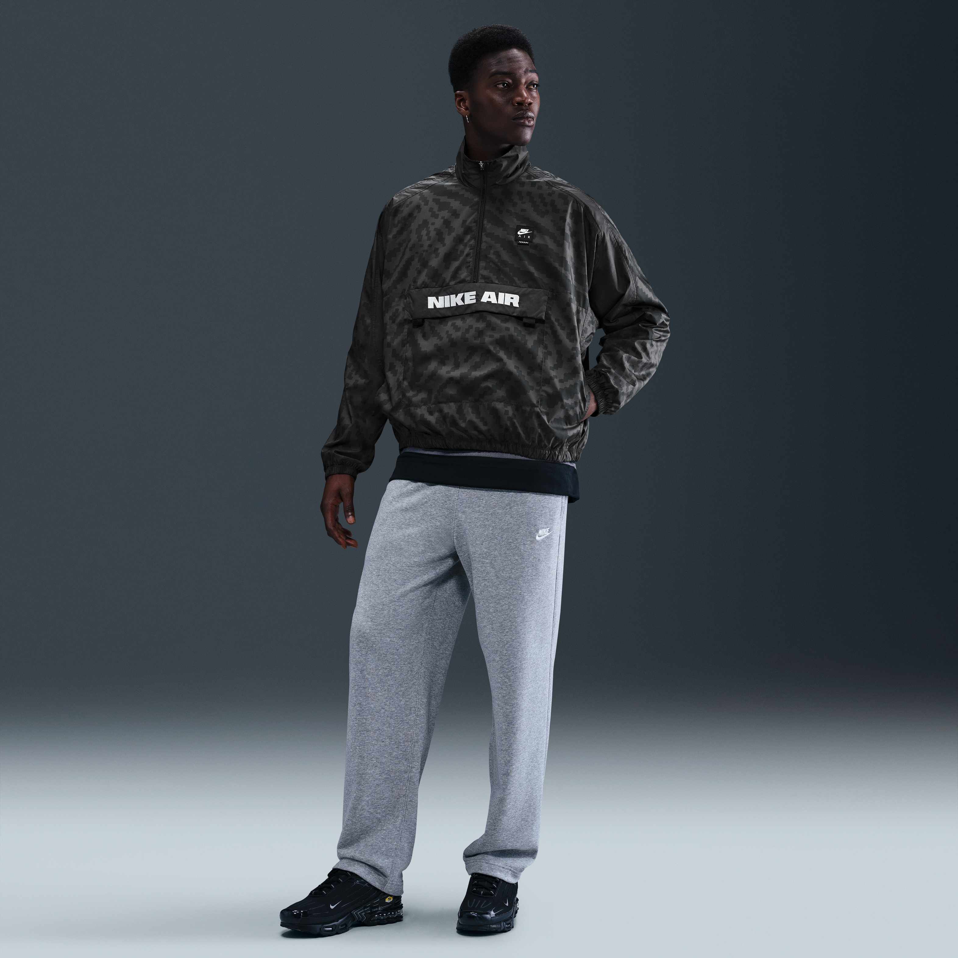 Buy Nike Air Men's Half-Zip Jacket - Anthracite/Black/Black @ Nike