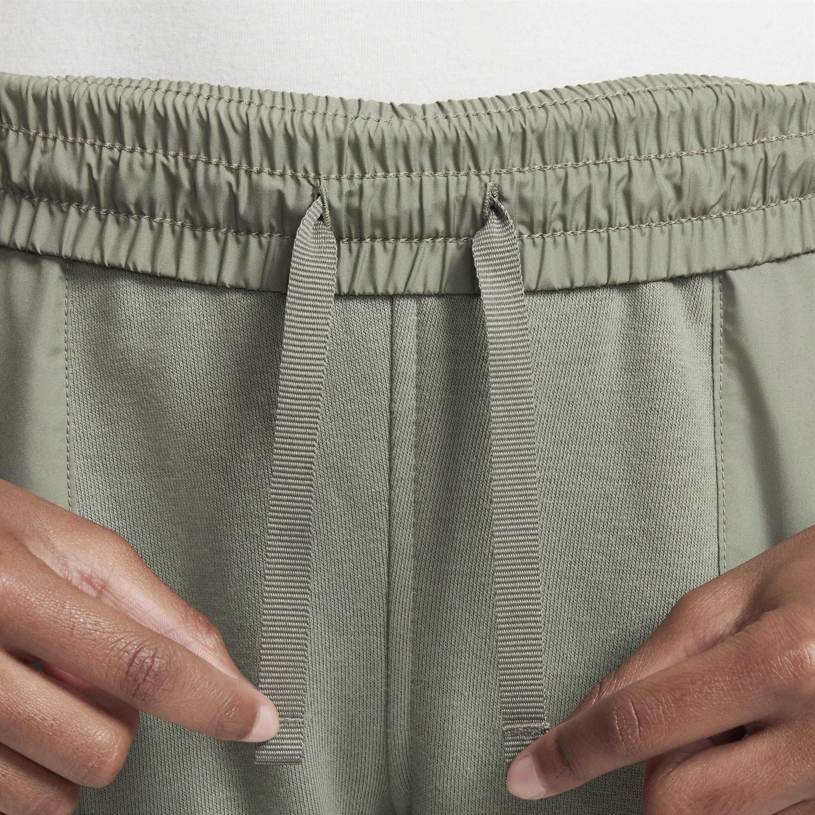 نايكي سبورتسوير سيتي يوتيليتي image number 2