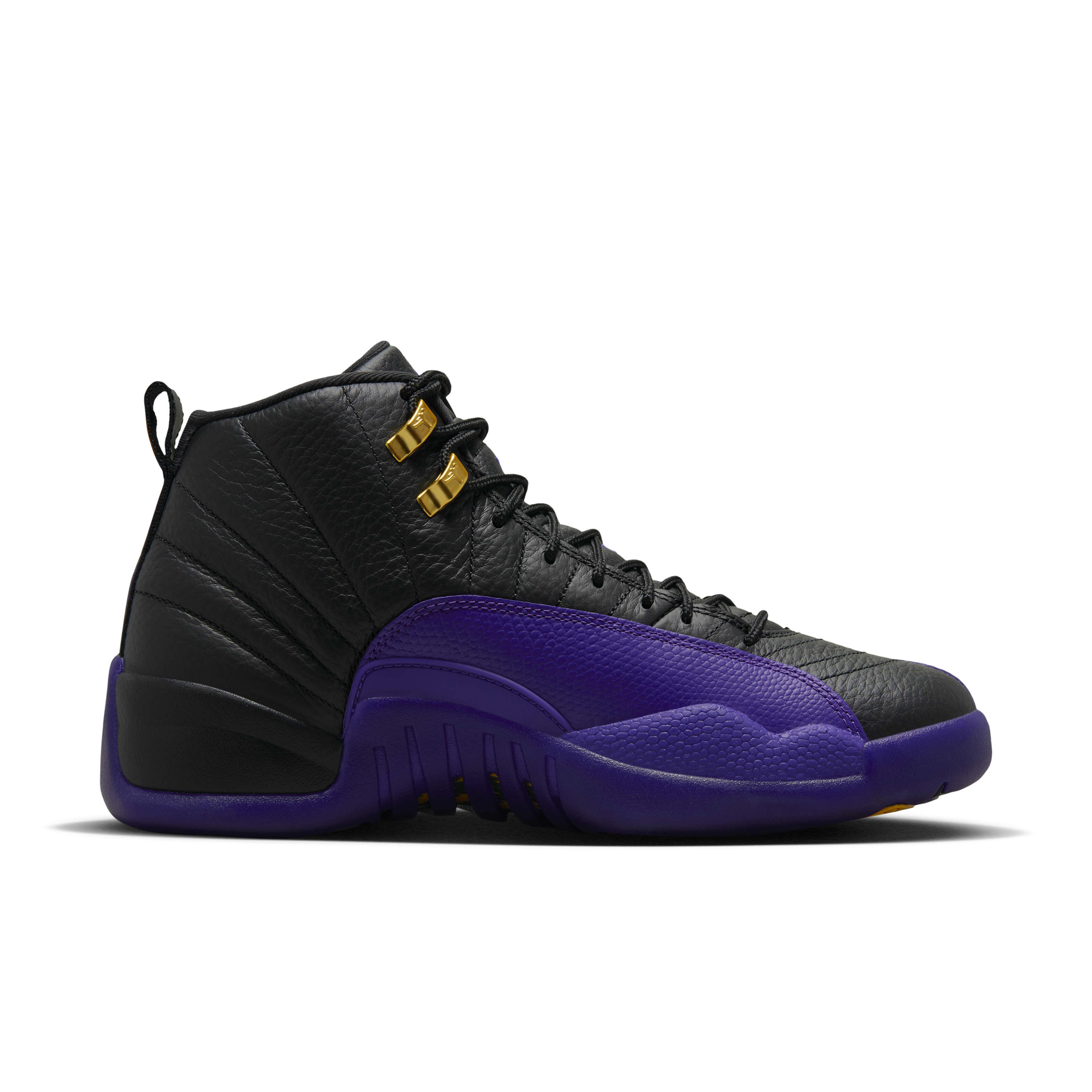 Air Jordan 12 Retro image number 2