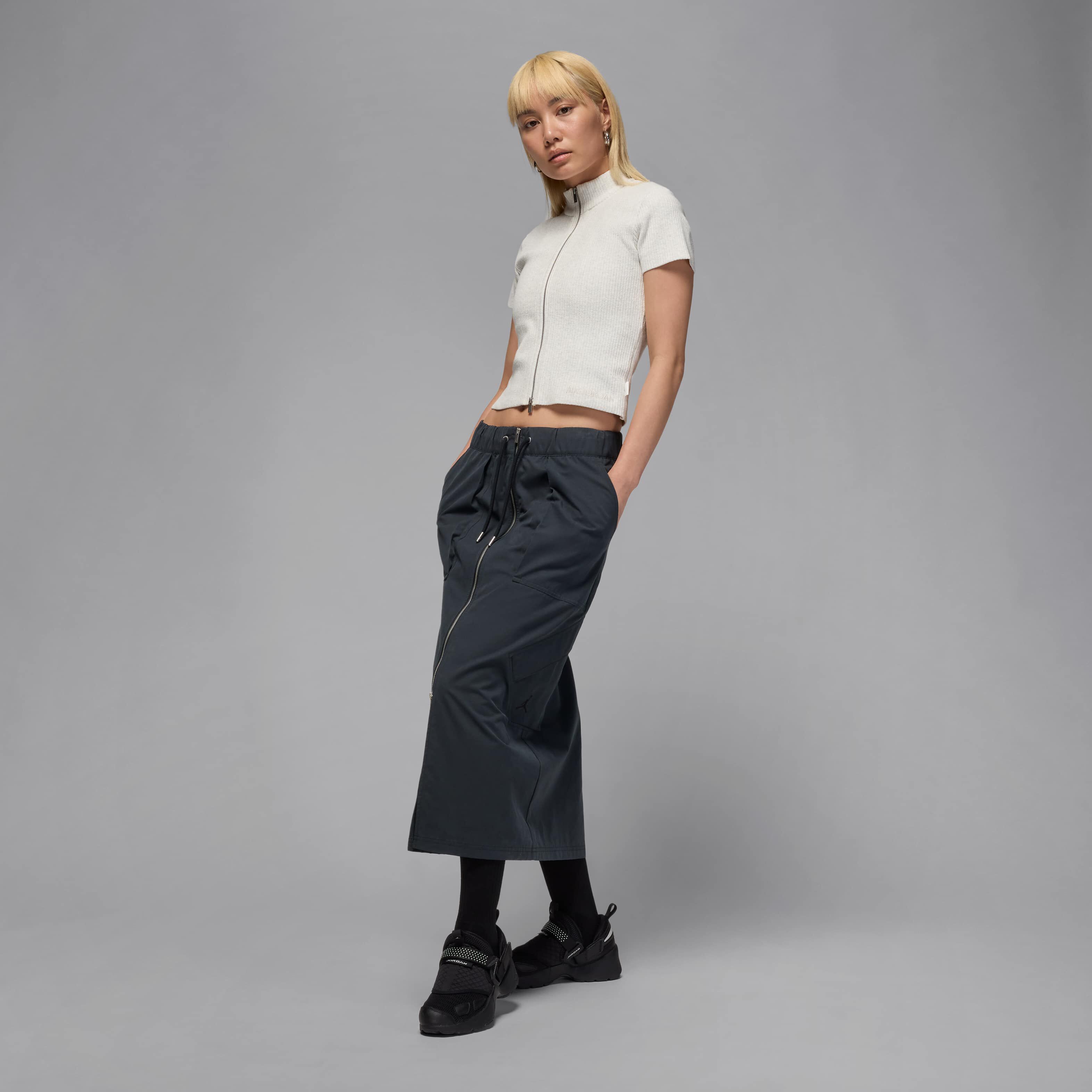 Jordan Trunner LX image number 9