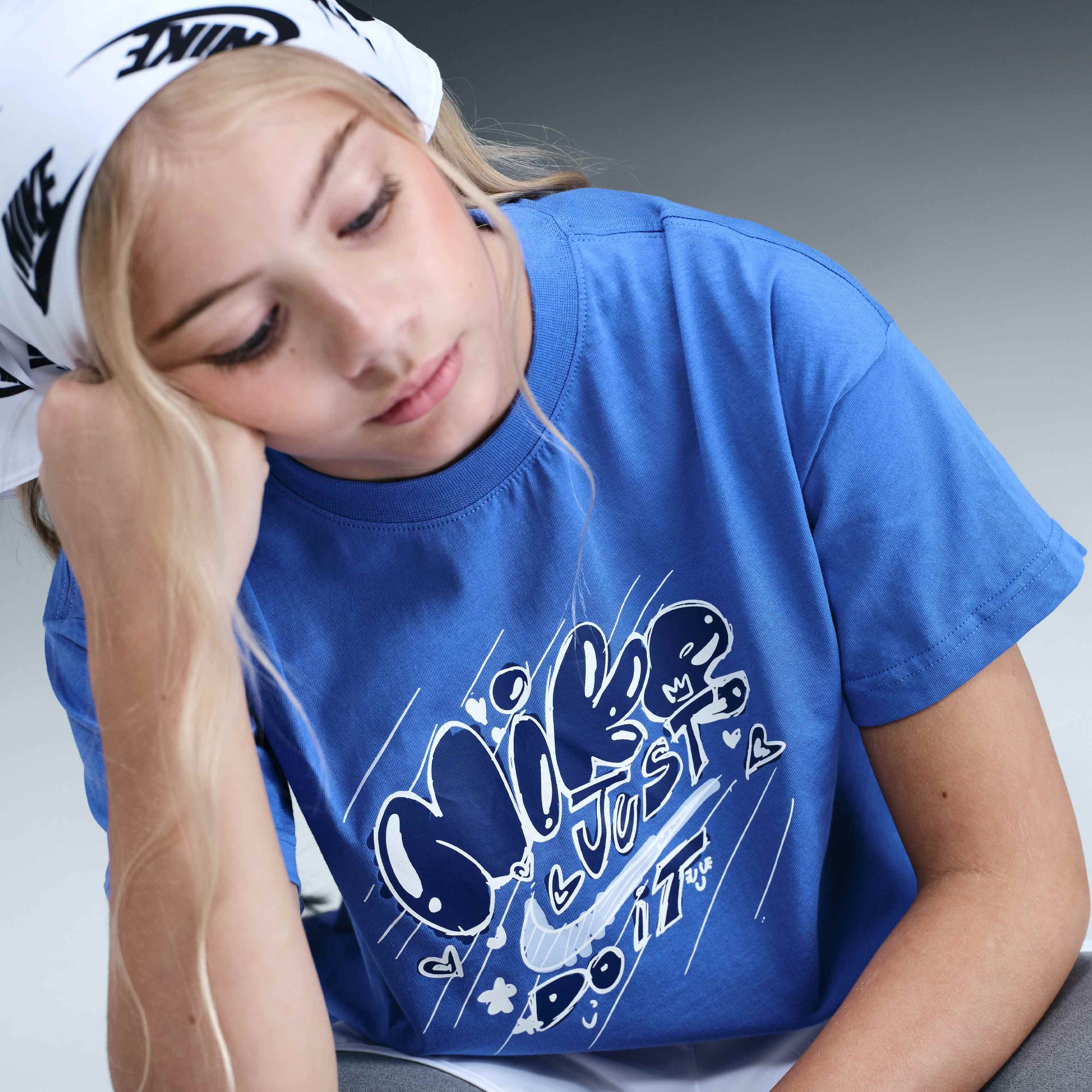 Nike Sportswear image number 2